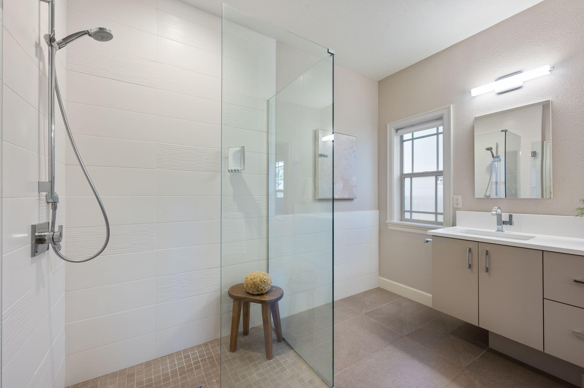 2580 NW Shields Drive