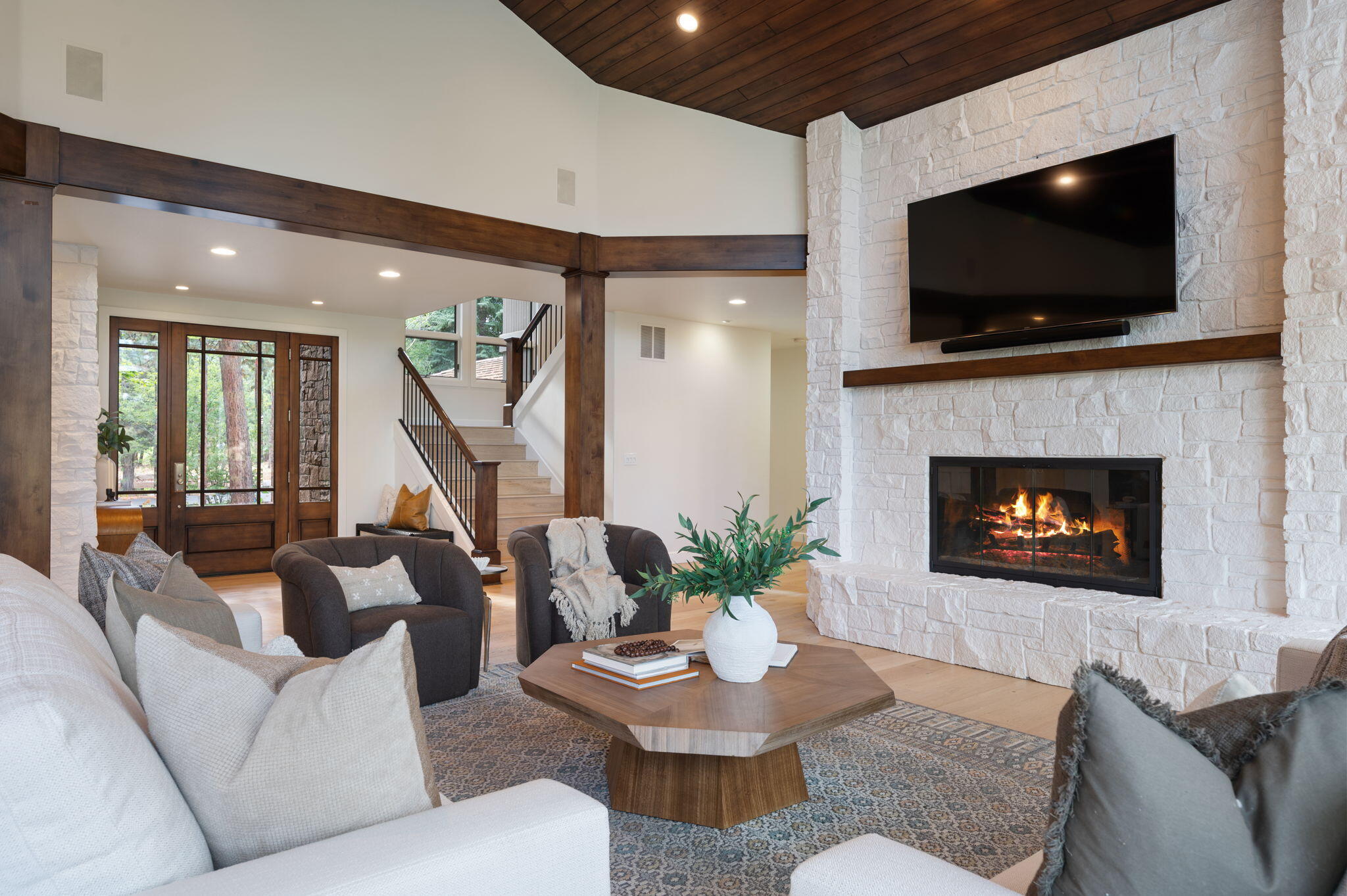 61824 Red Meadow Court