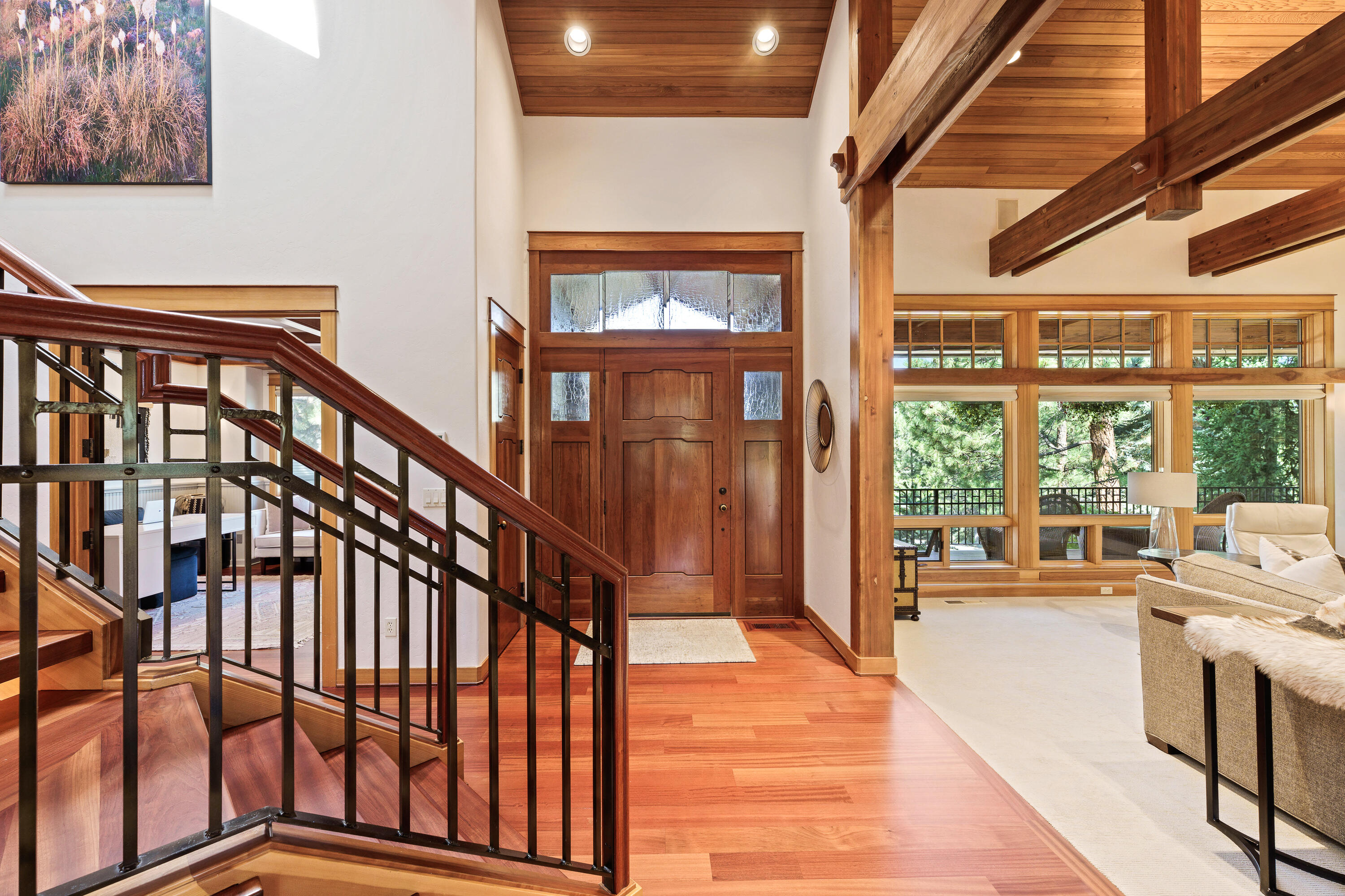 2537 NW Champion Circle