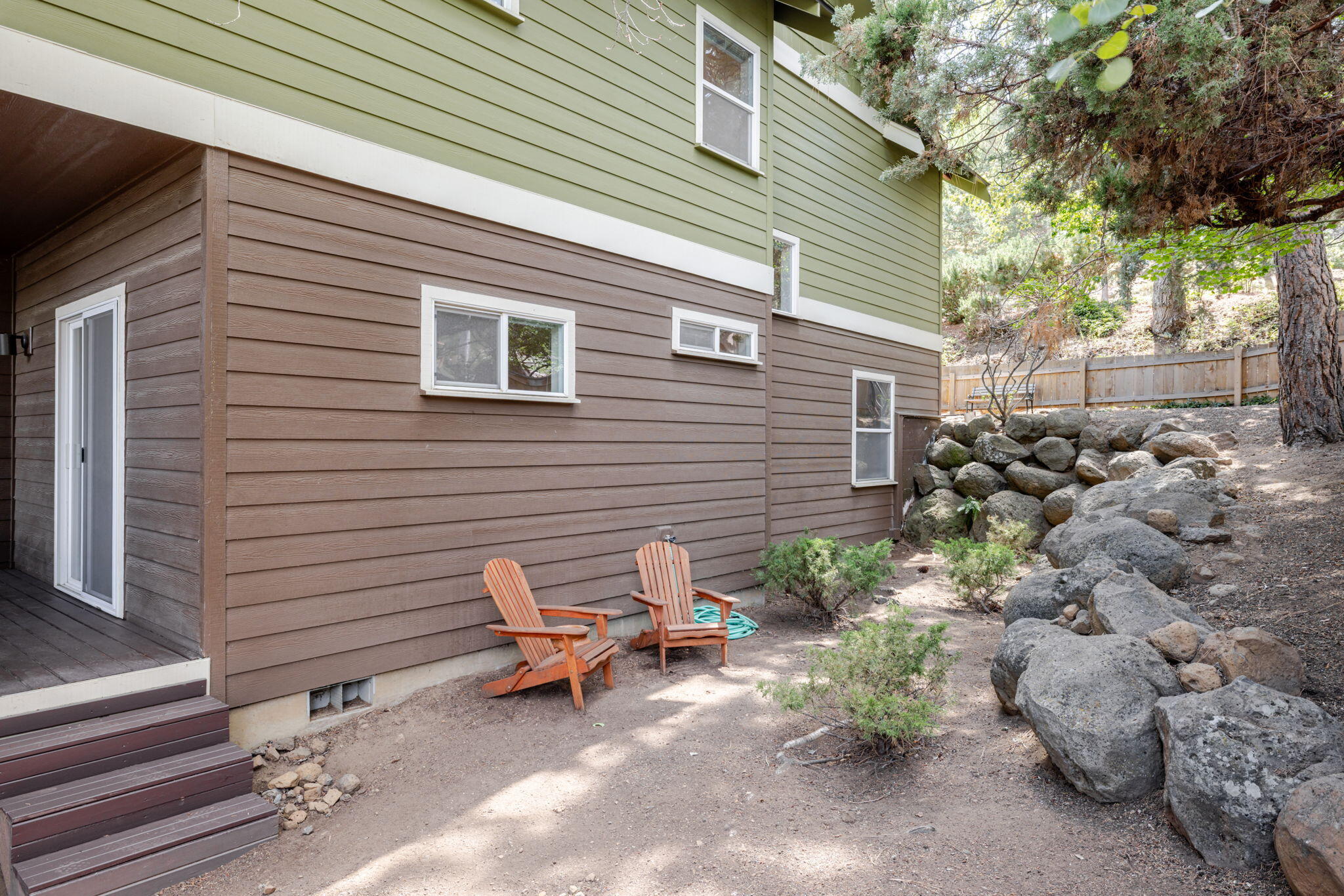 3138 NW Colonial Drive