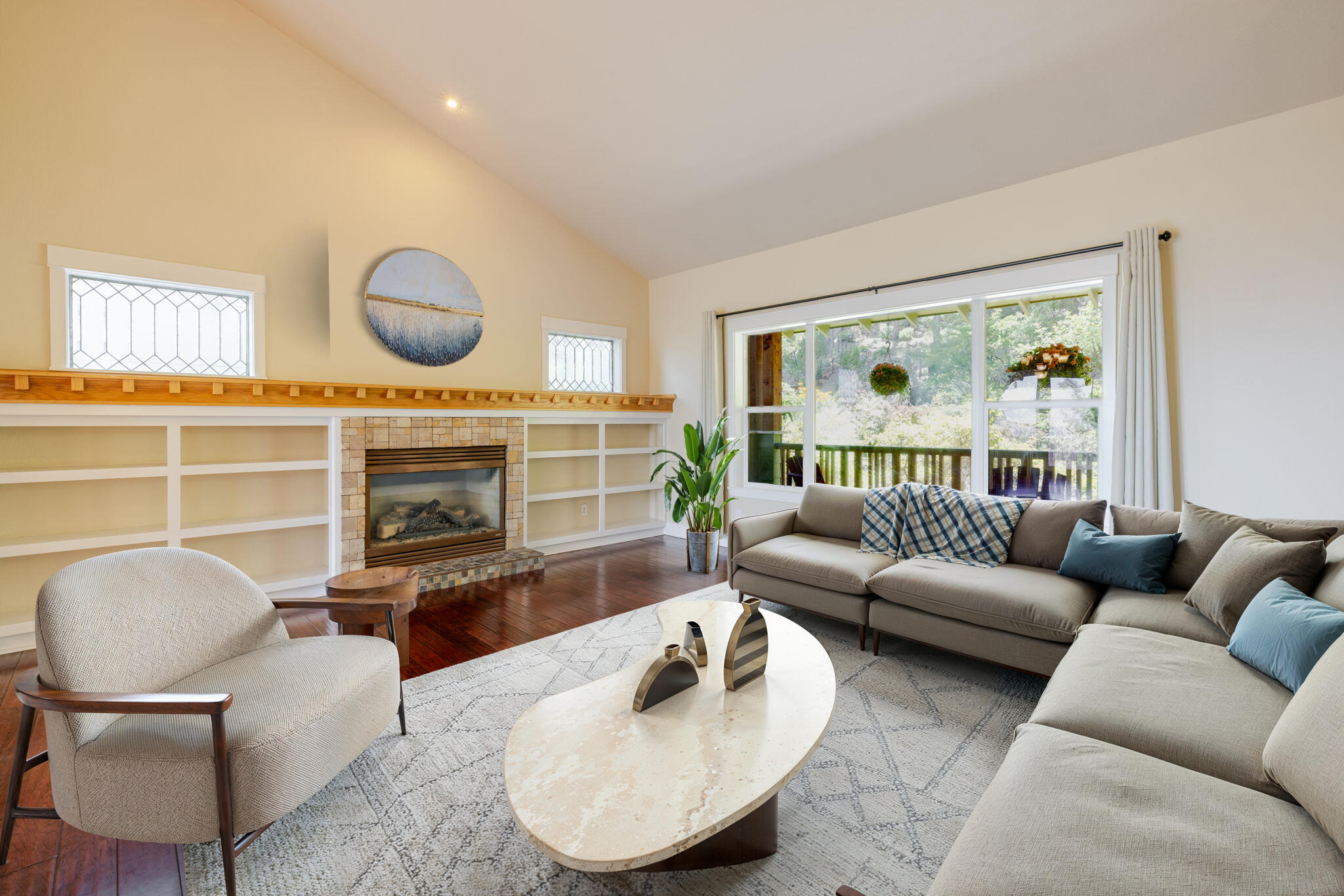 3138 NW Colonial Drive