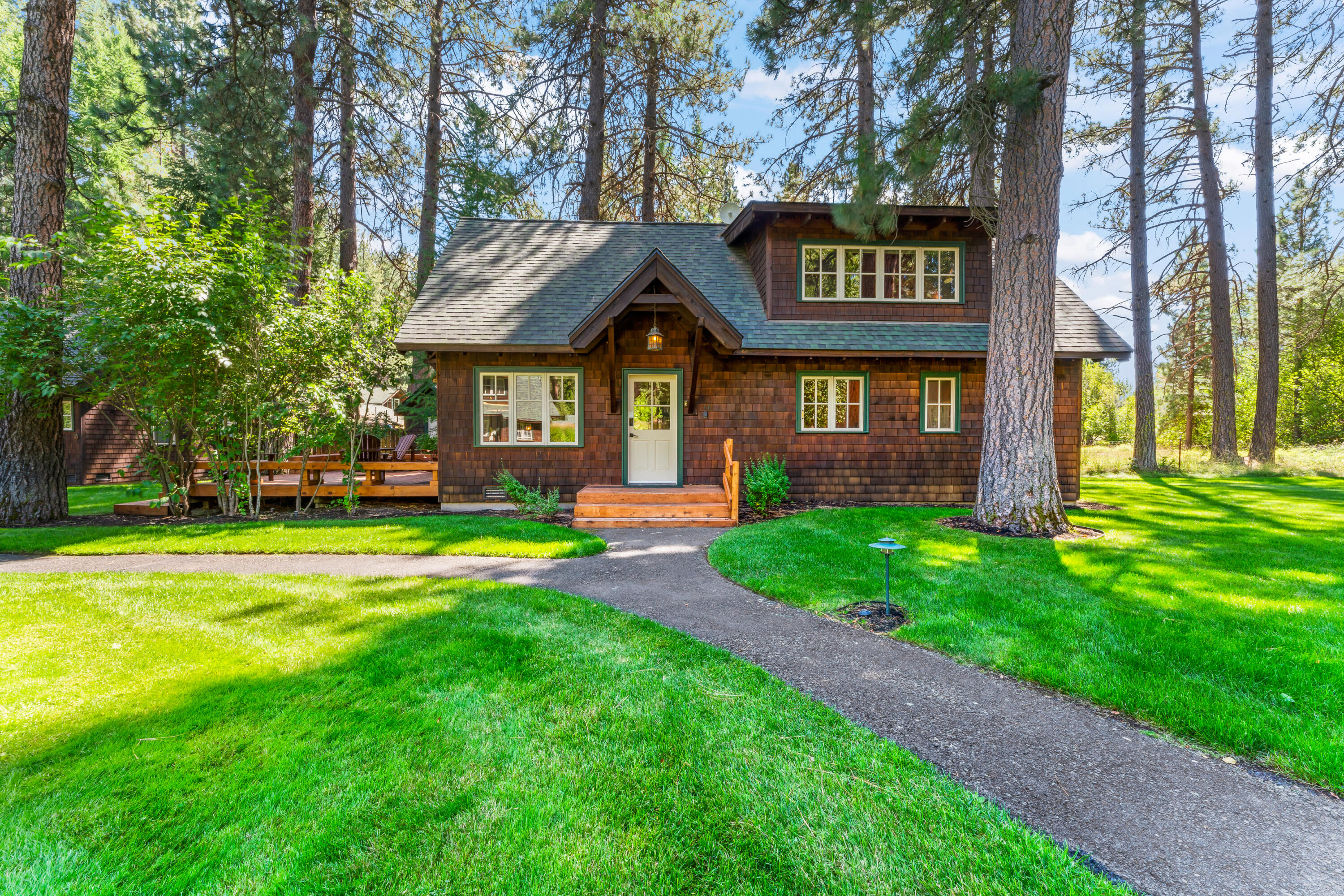 25571 SW Suttle Sherman Road, Cabin 11