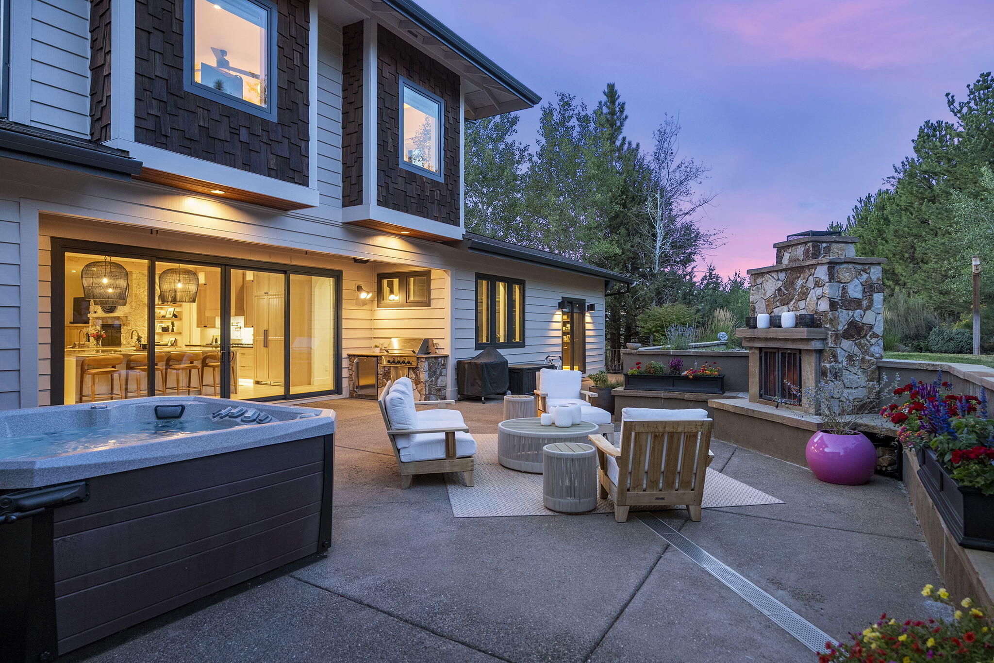 61454 Cultus Lake Court