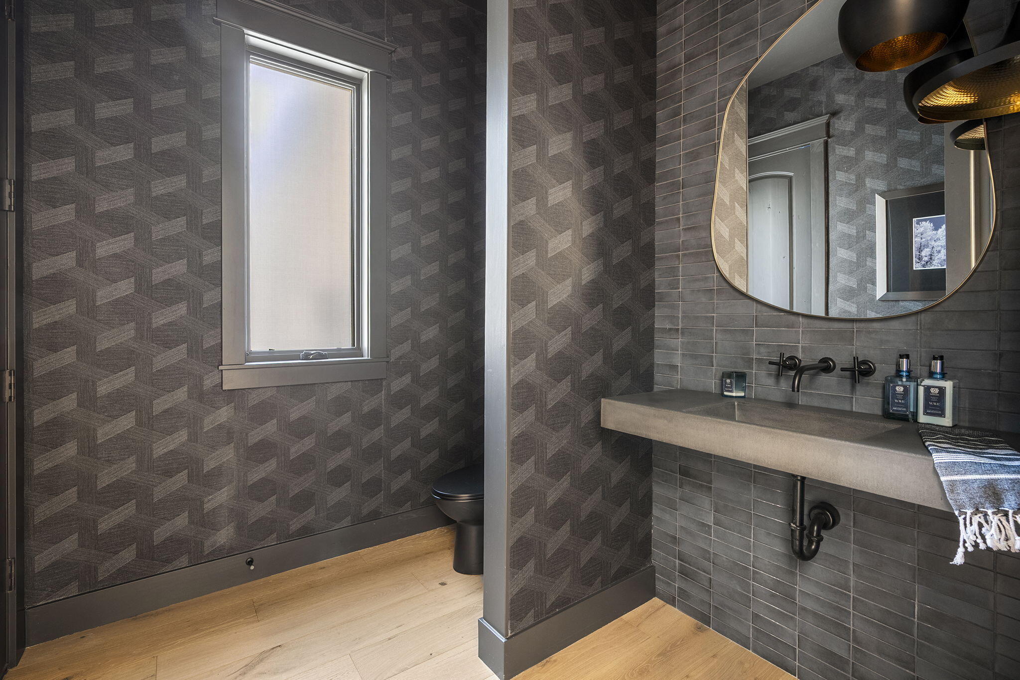 61454 Cultus Lake Court