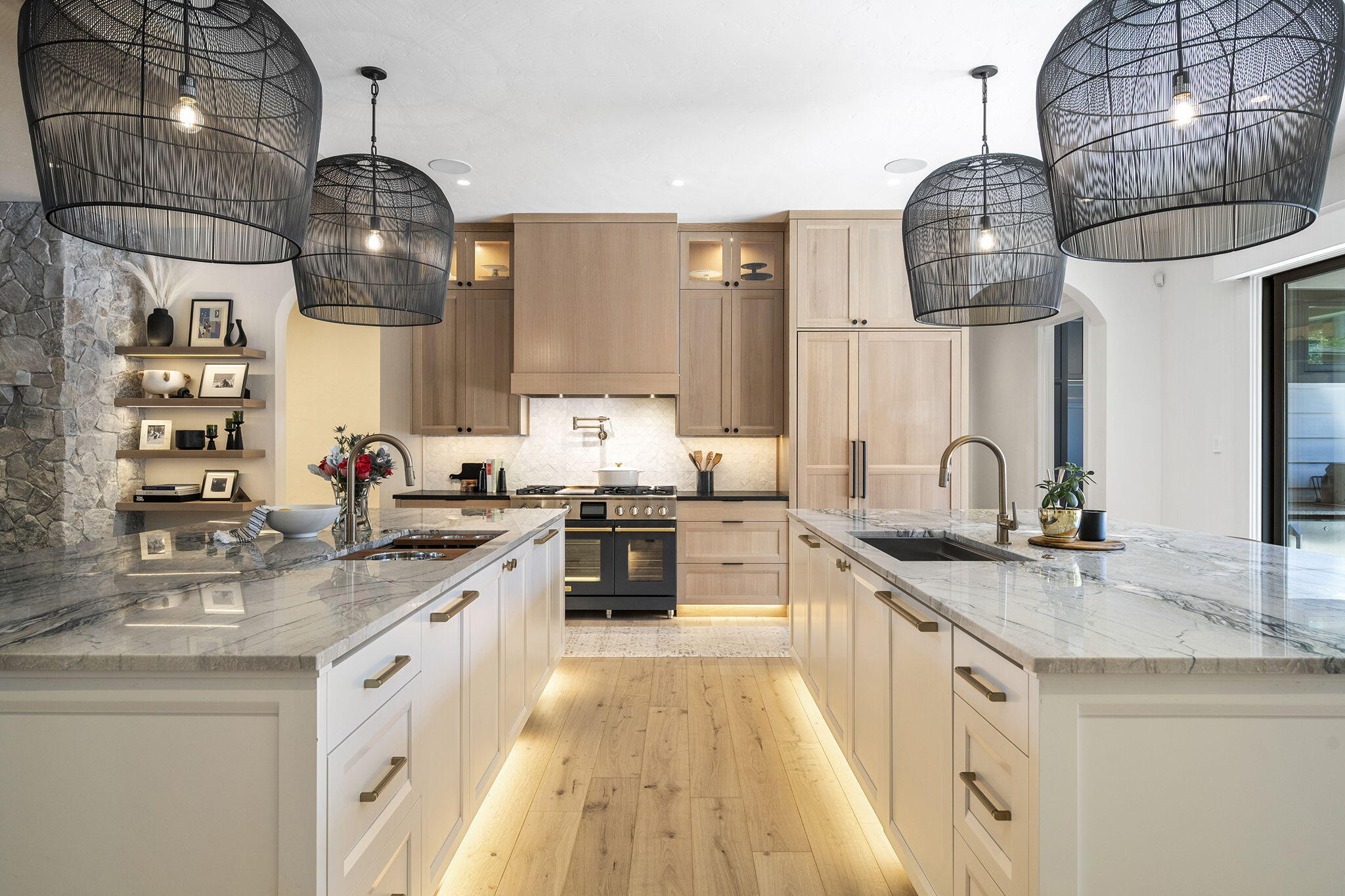 61454 Cultus Lake Court