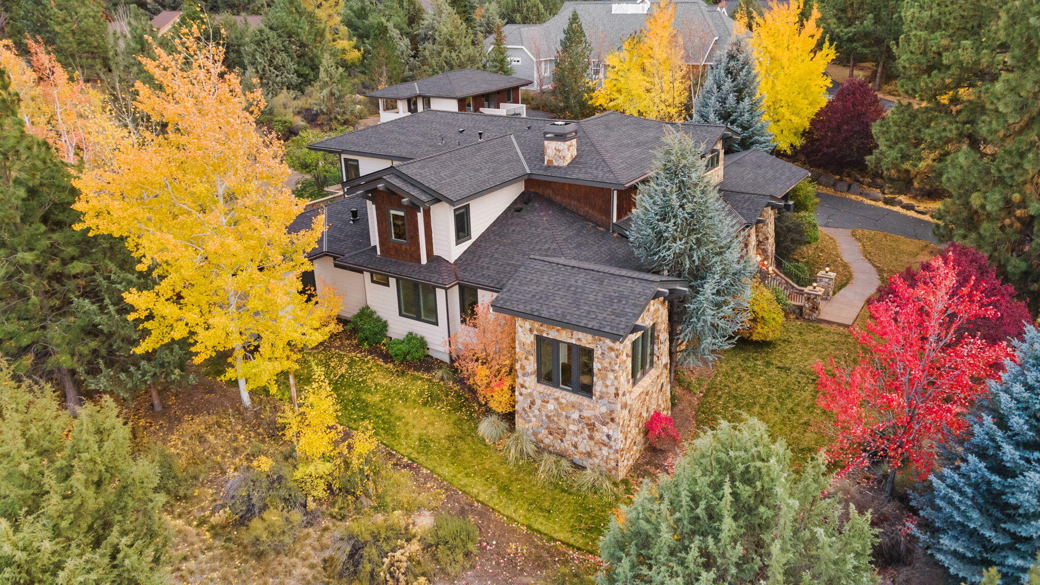 61454 Cultus Lake Court