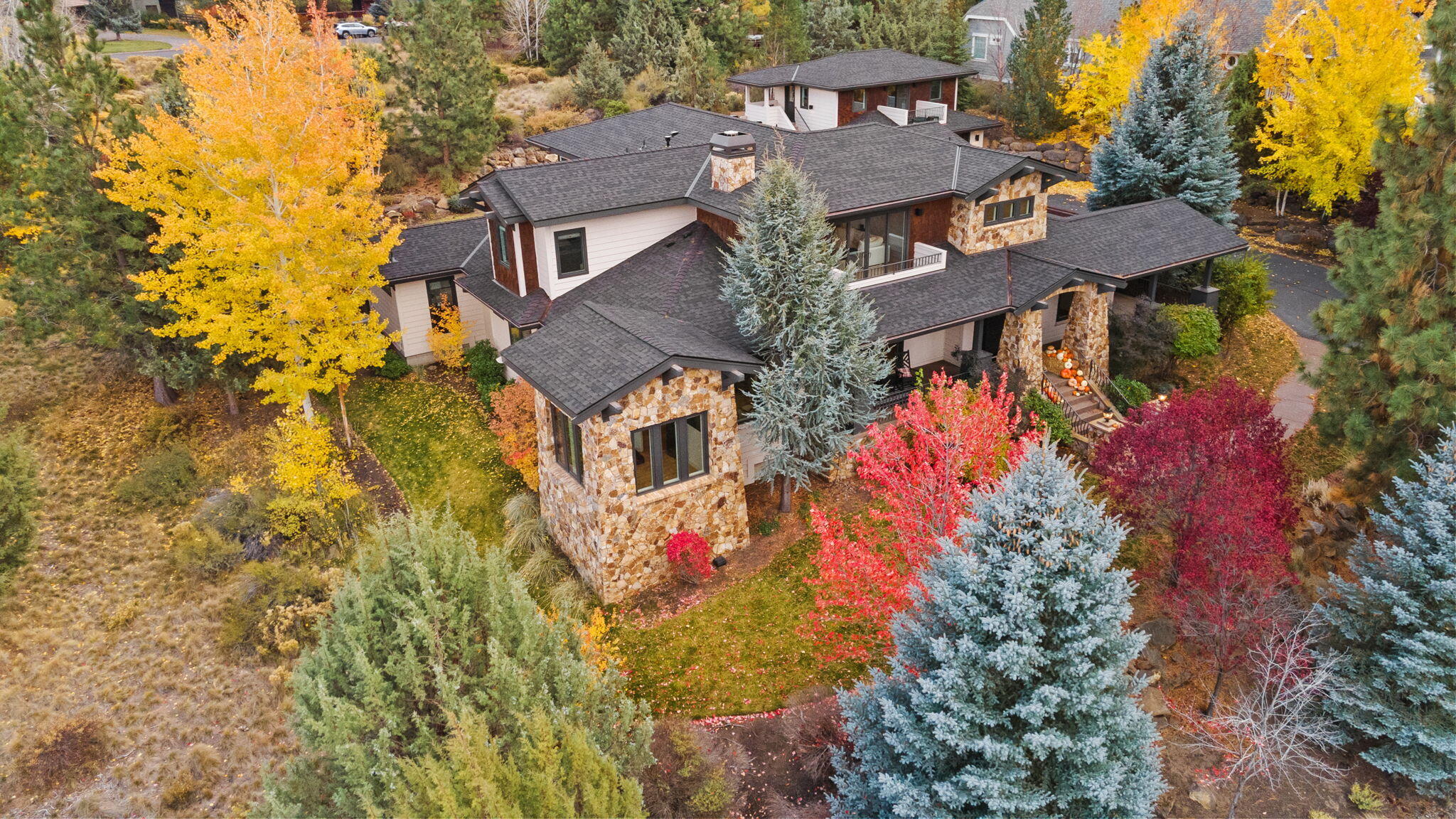 61454 Cultus Lake Court