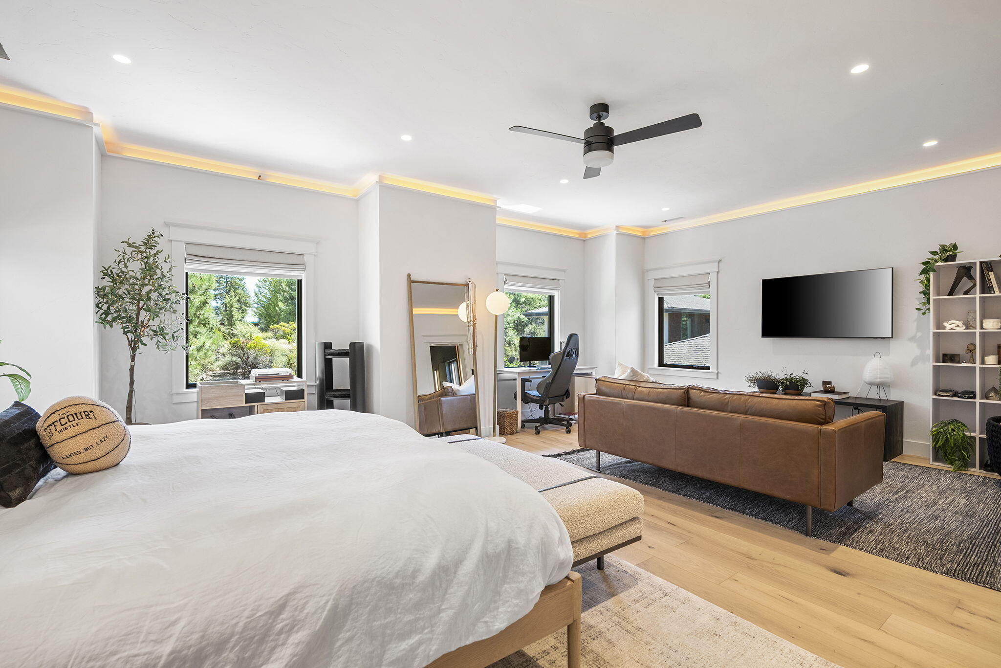 61454 Cultus Lake Court