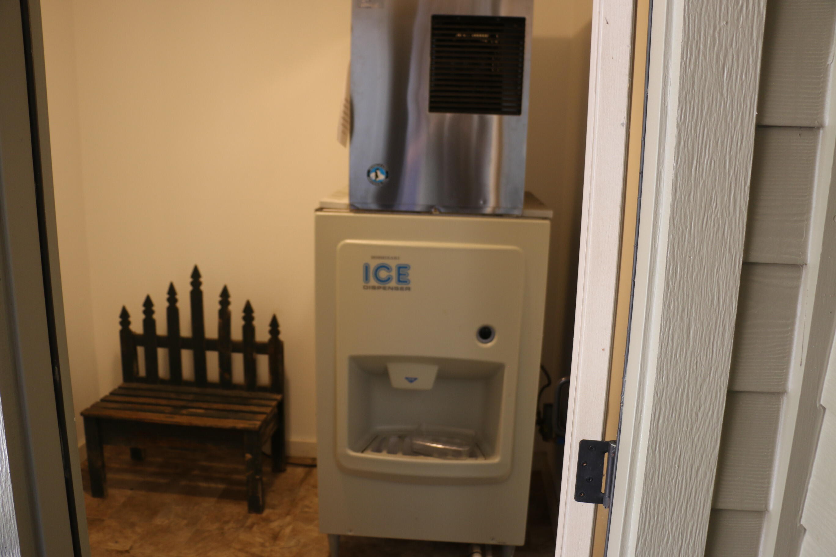 18575 SW Century Drive, 221 221