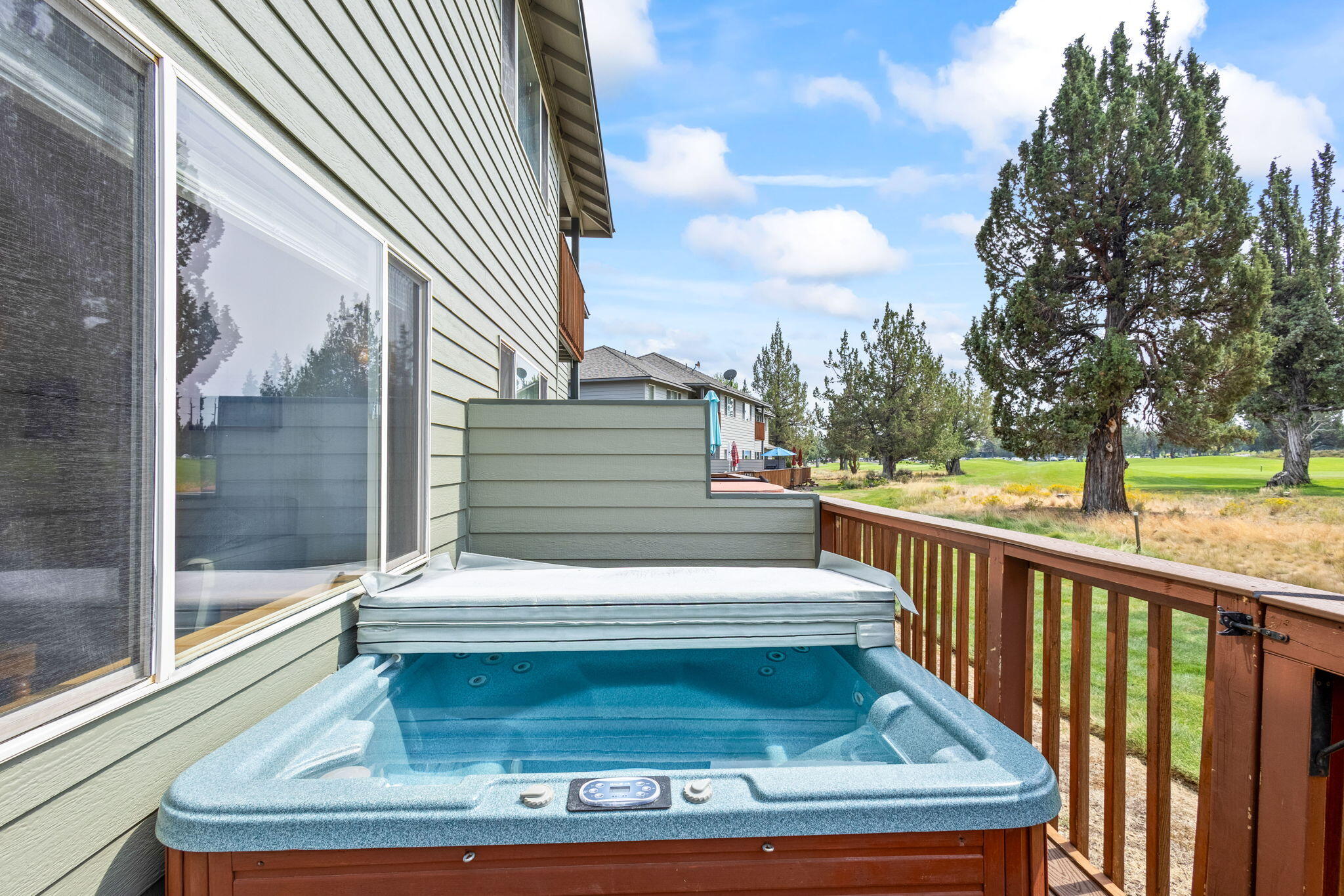 987 Golden Pheasant Drive