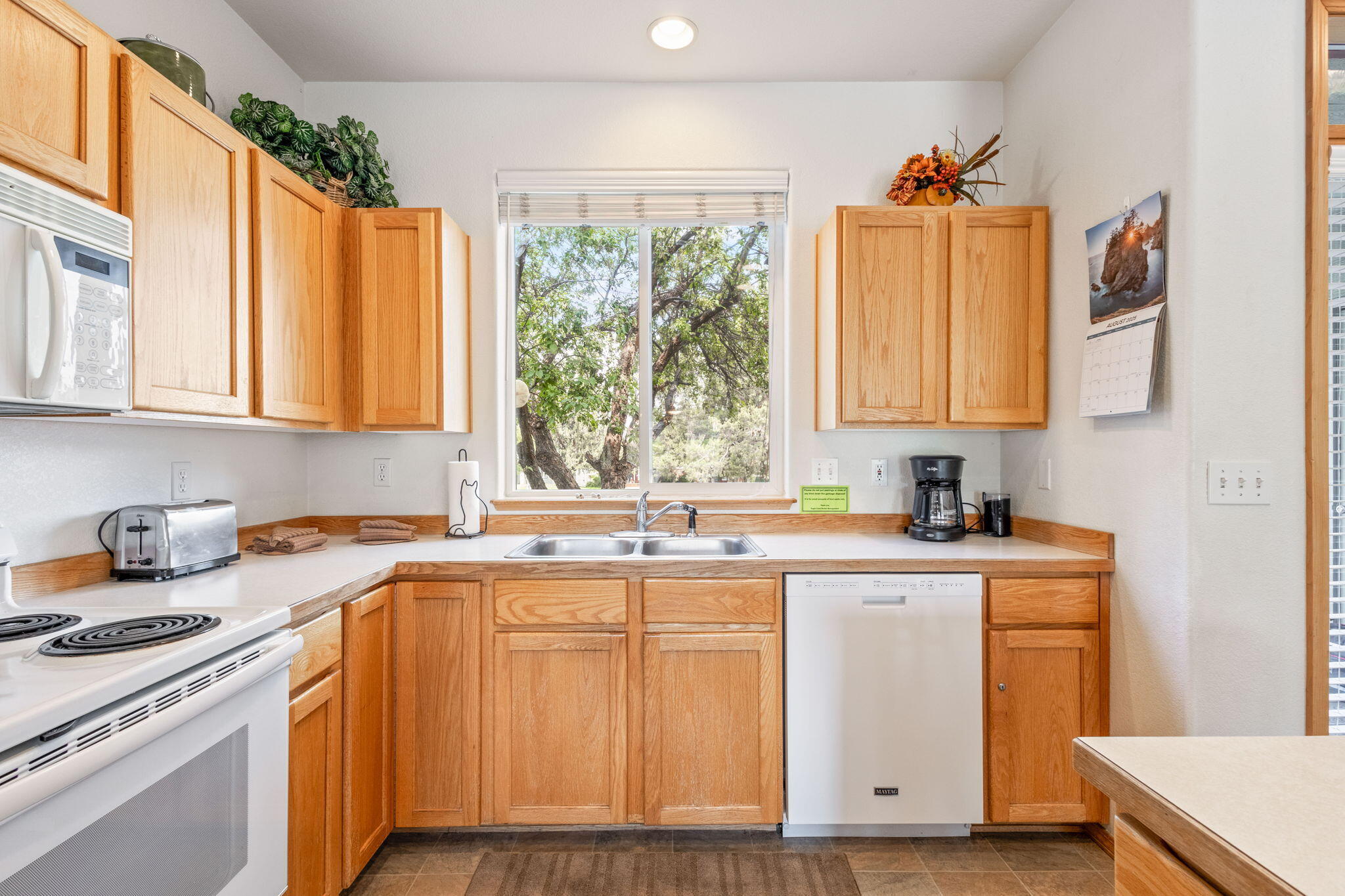 987 Golden Pheasant Drive