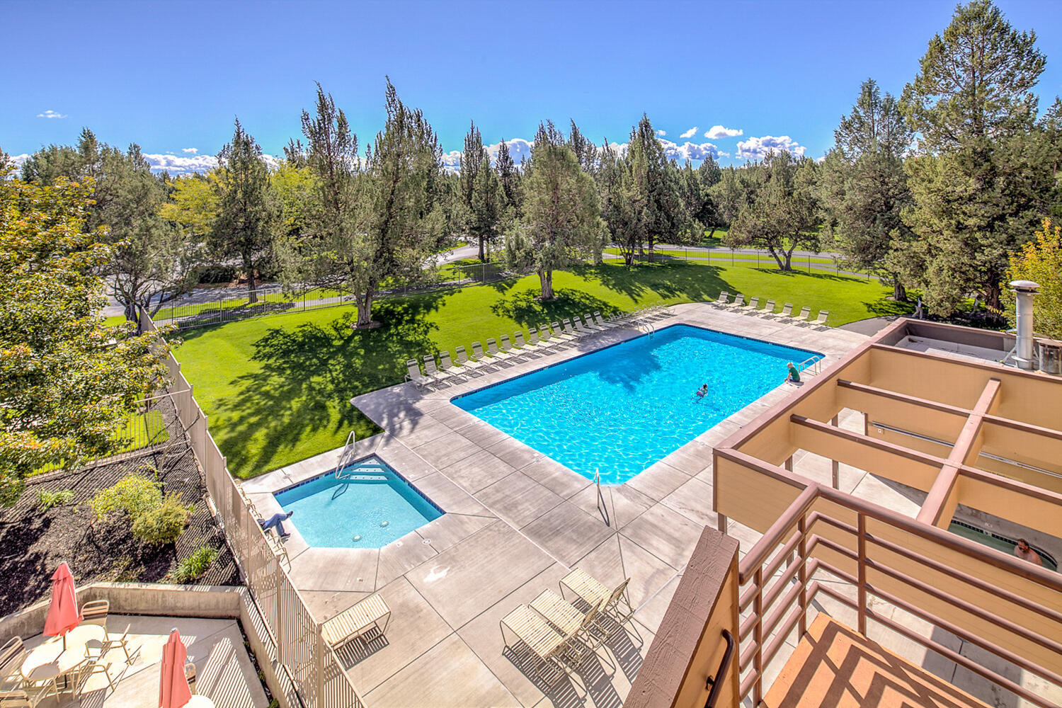 987 Golden Pheasant Drive