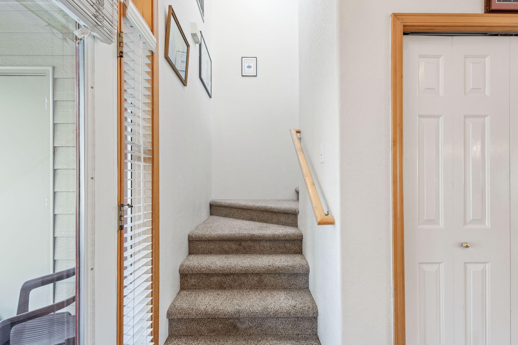 987 Golden Pheasant Drive