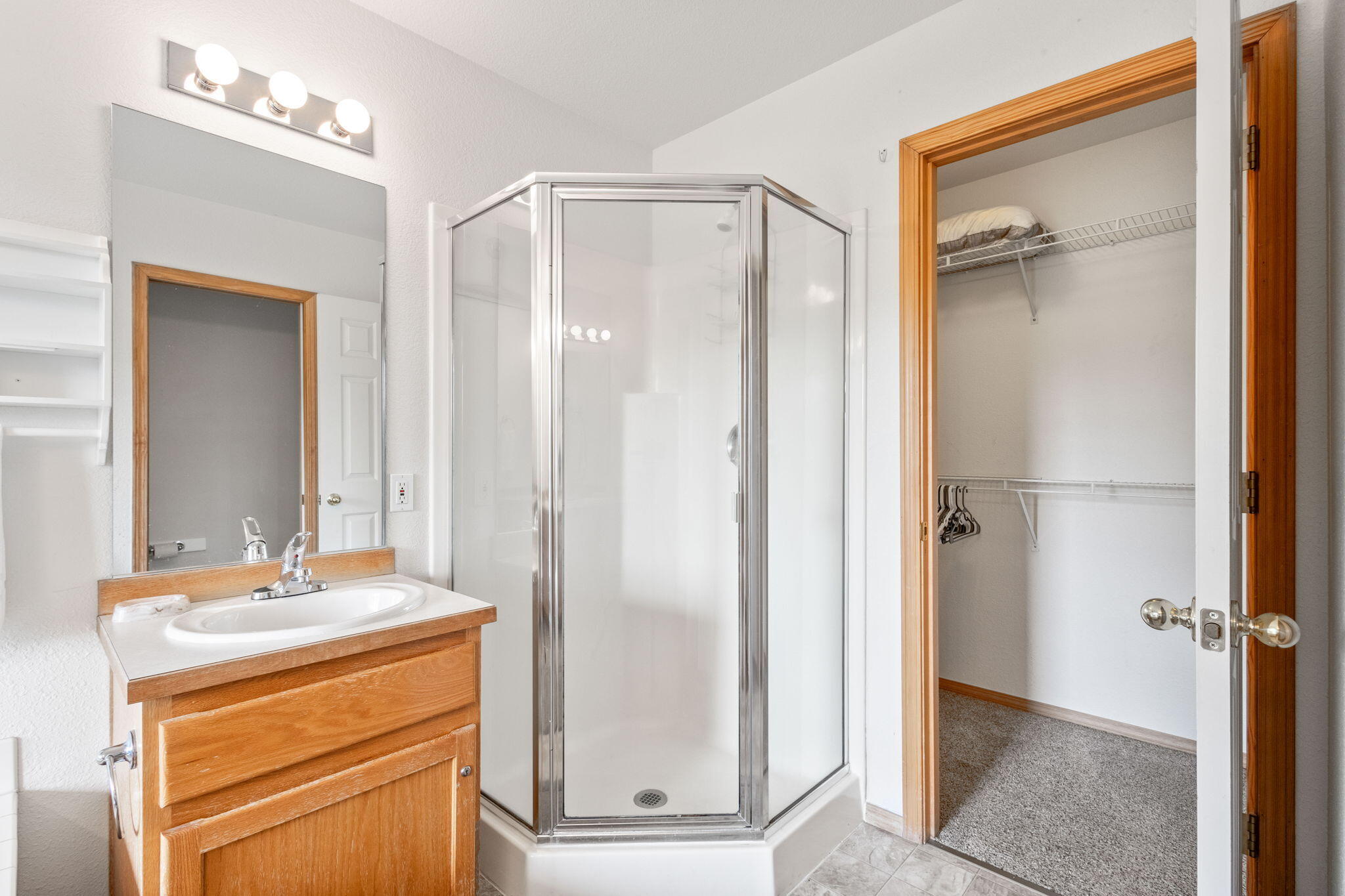 987 Golden Pheasant Drive