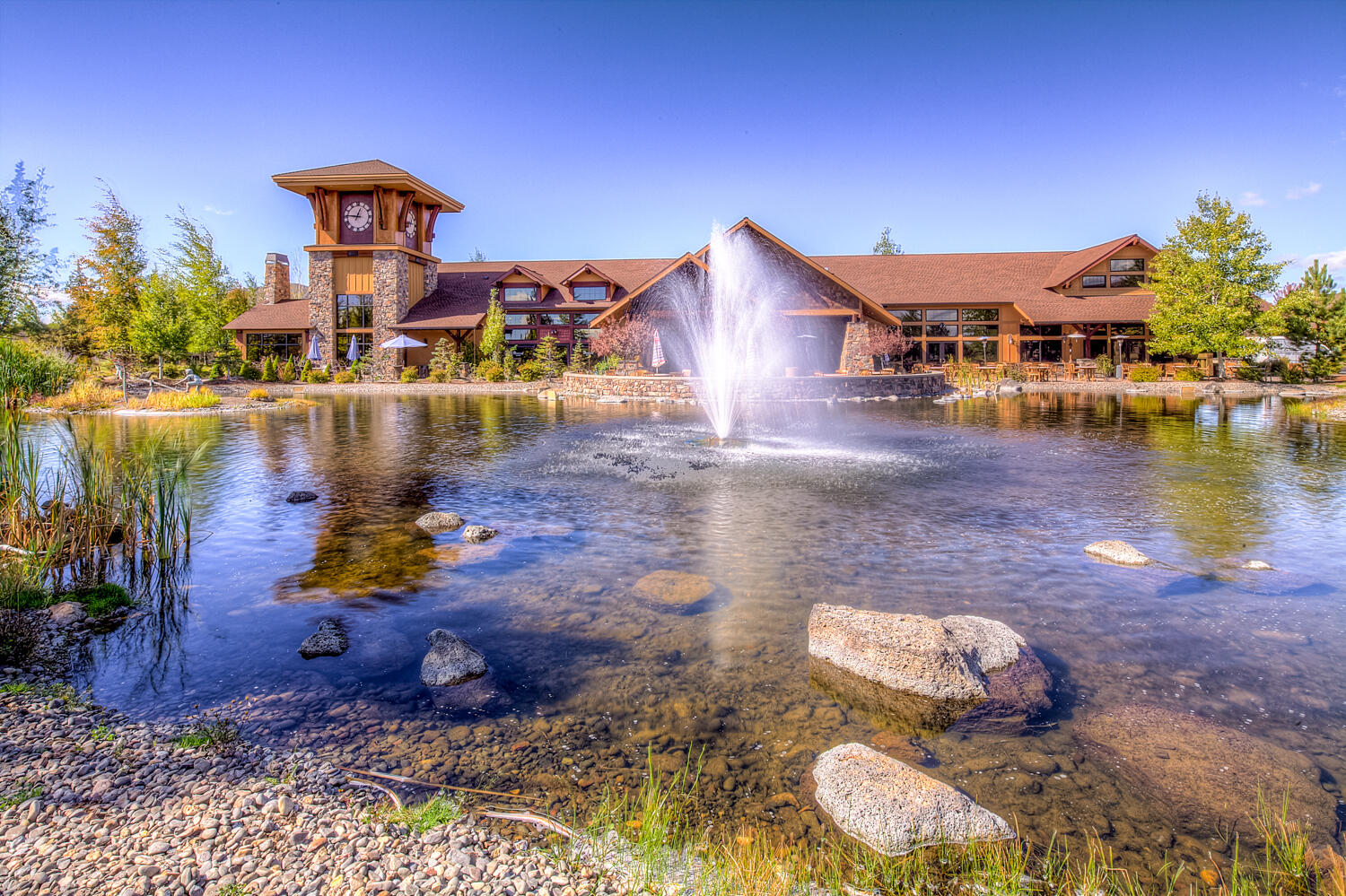 987 Golden Pheasant Drive