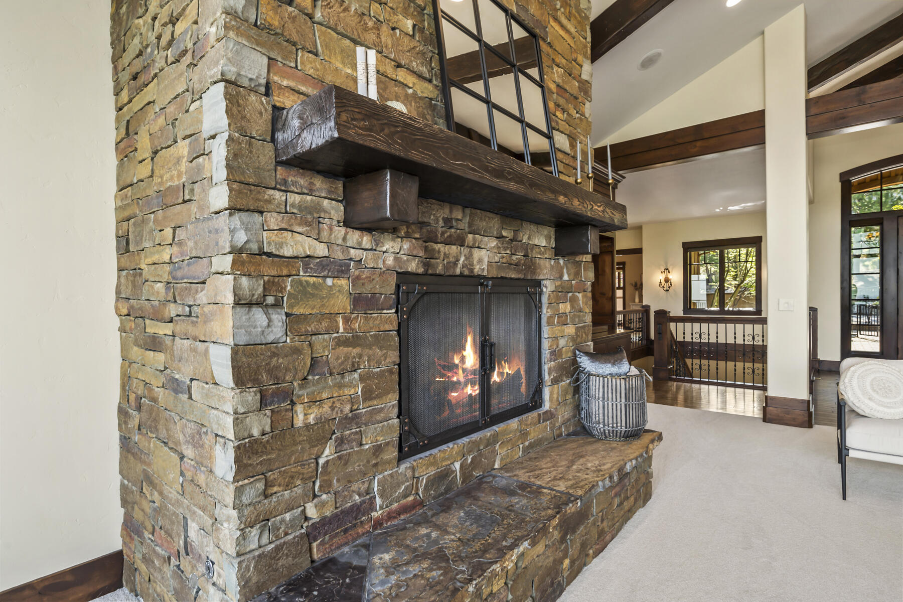 1564 NW Overlook Drive