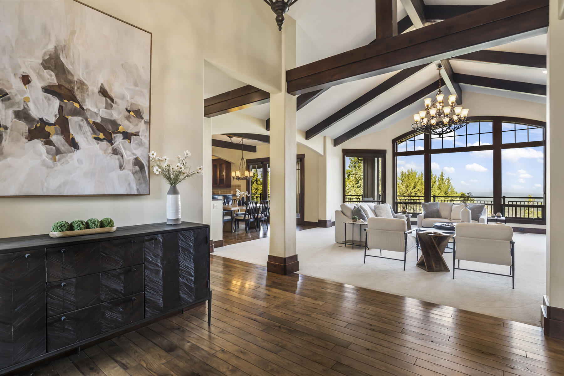 1564 NW Overlook Drive