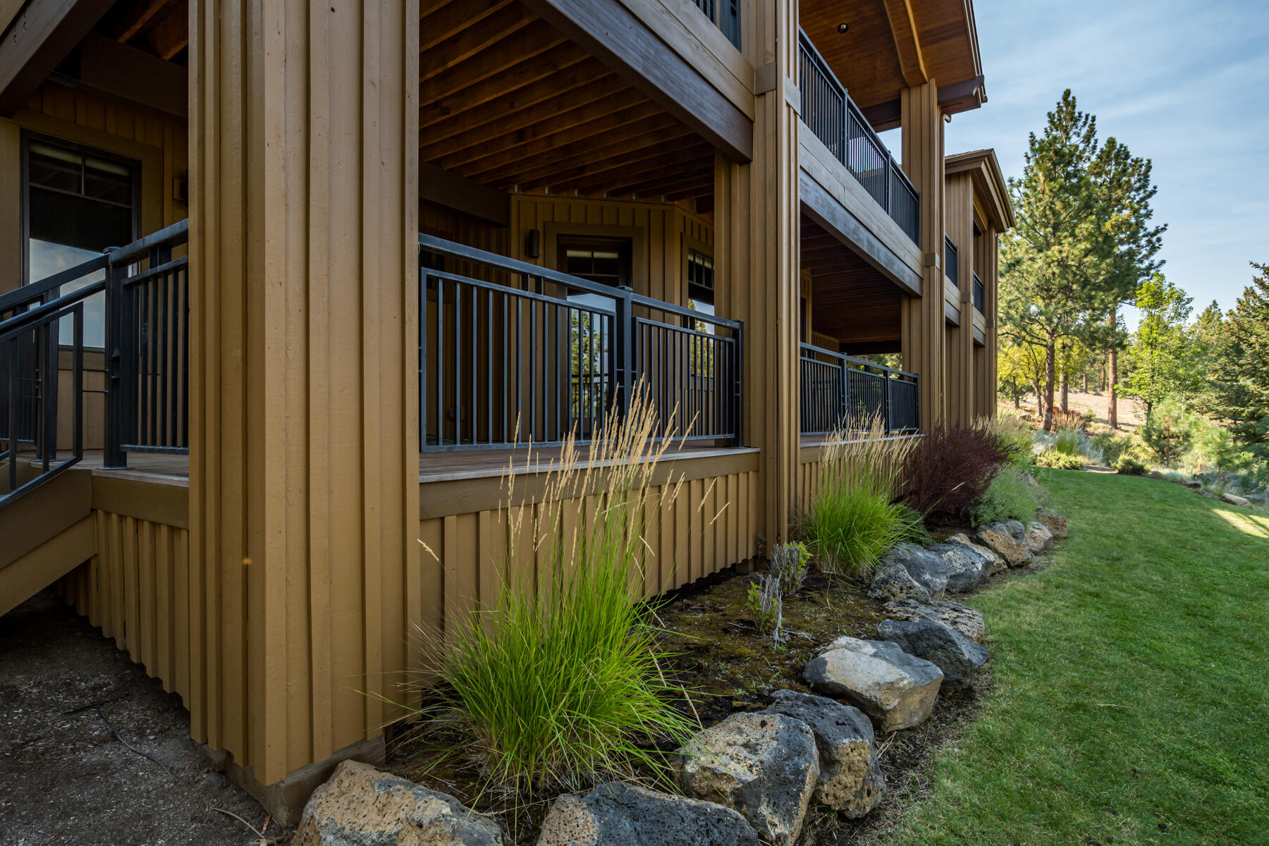 1564 NW Overlook Drive