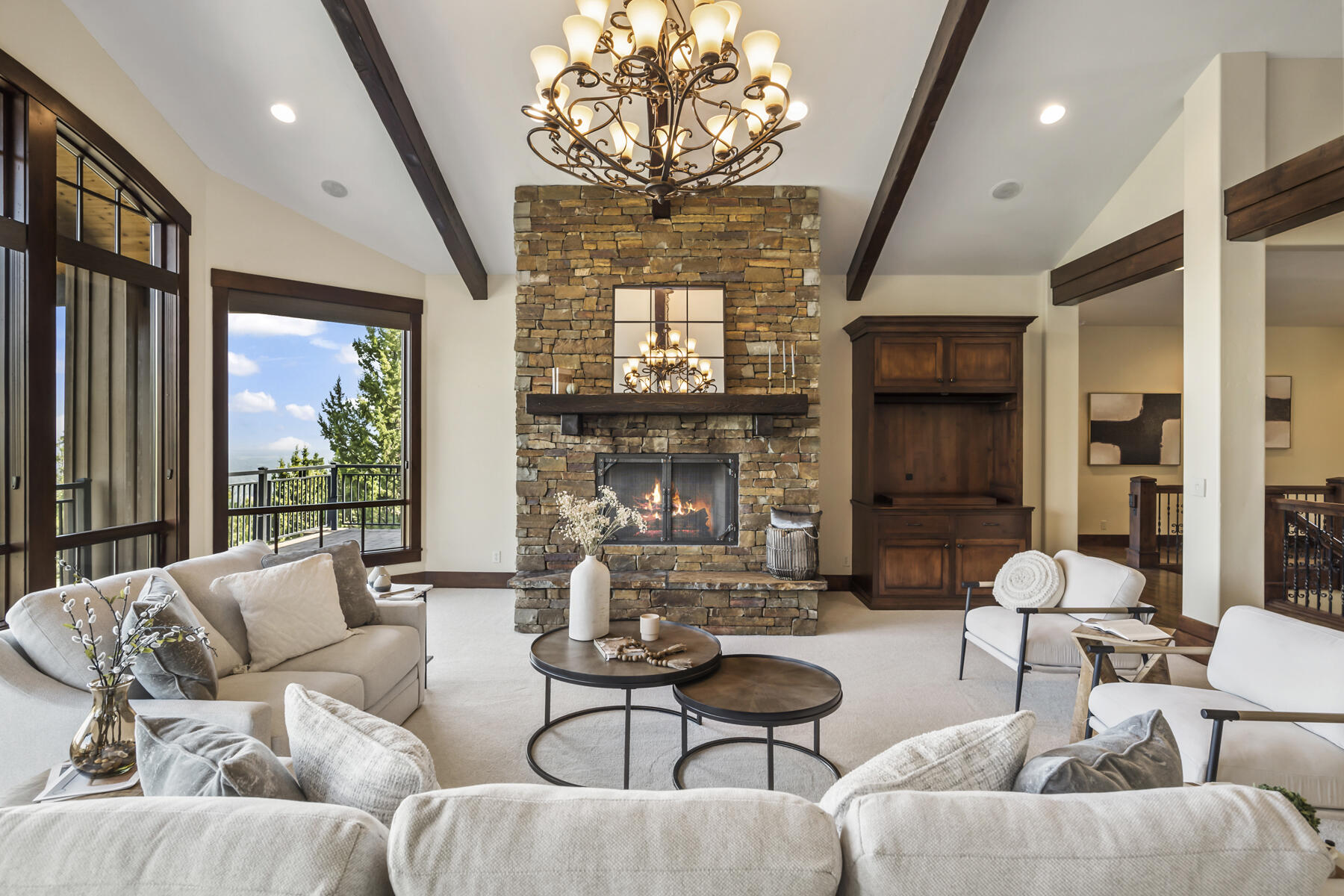 1564 NW Overlook Drive