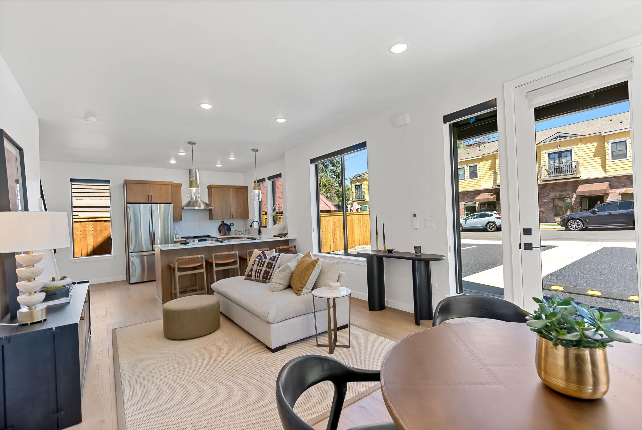 123 NW Broadway Street