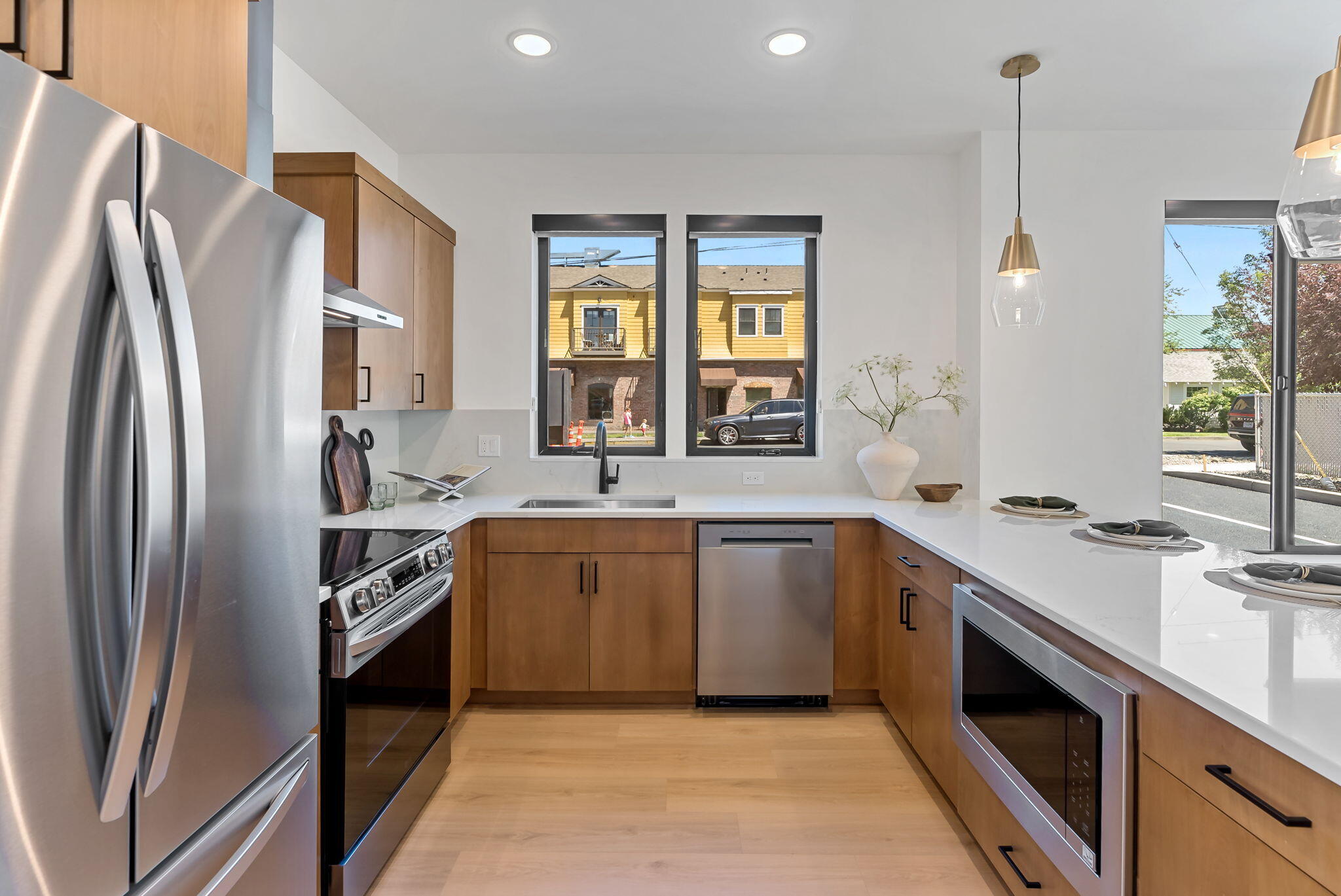 123 NW Broadway Street