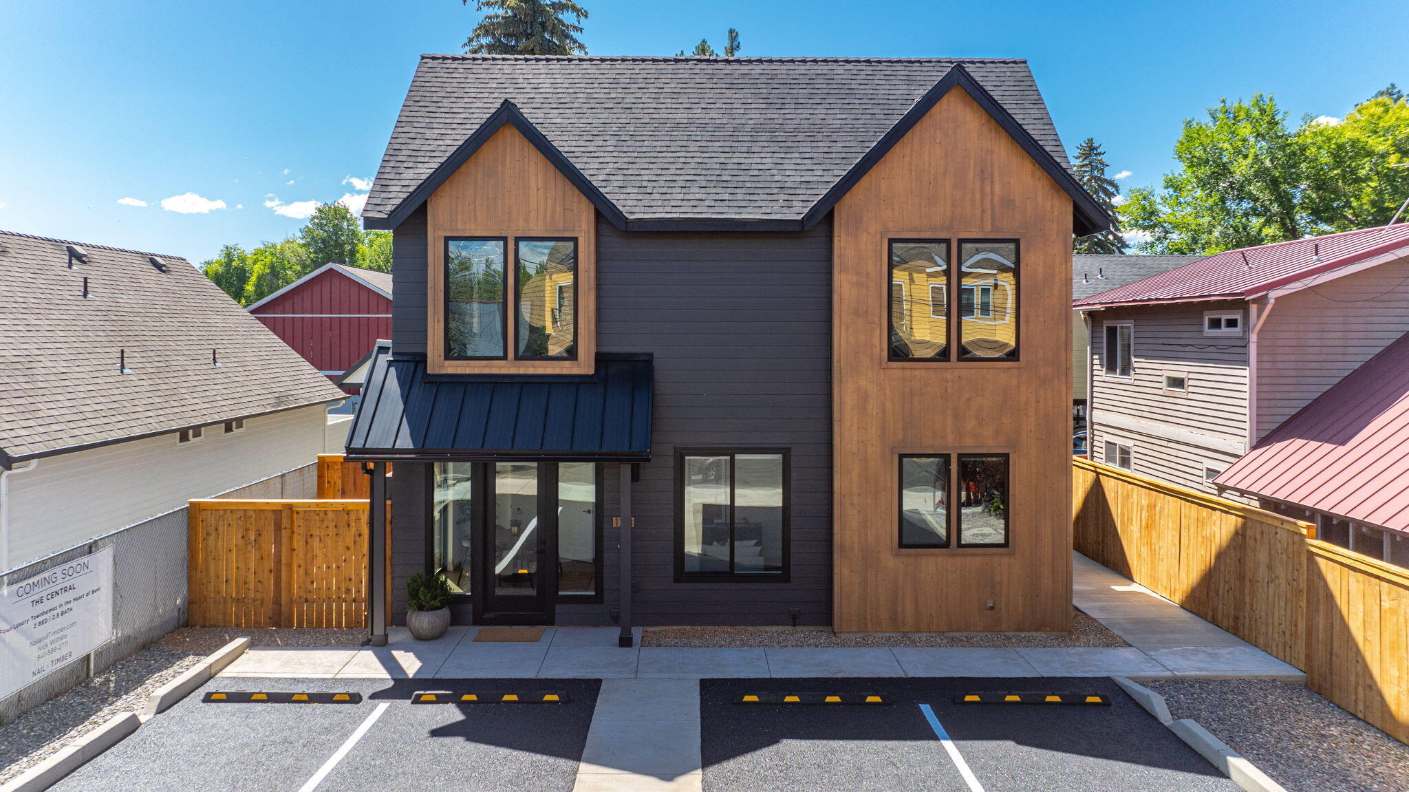 123 NW Broadway Street