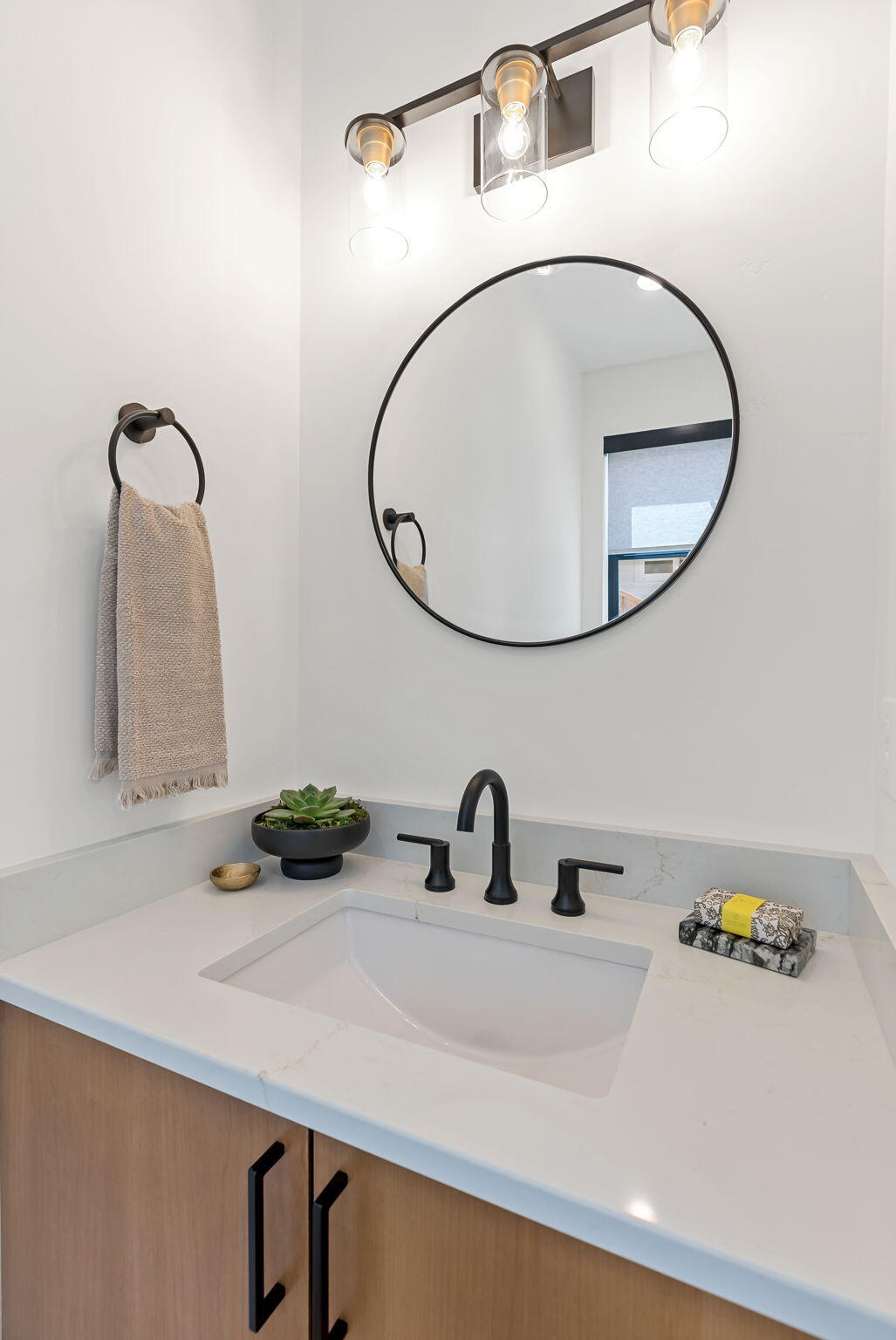 123 NW Broadway Street