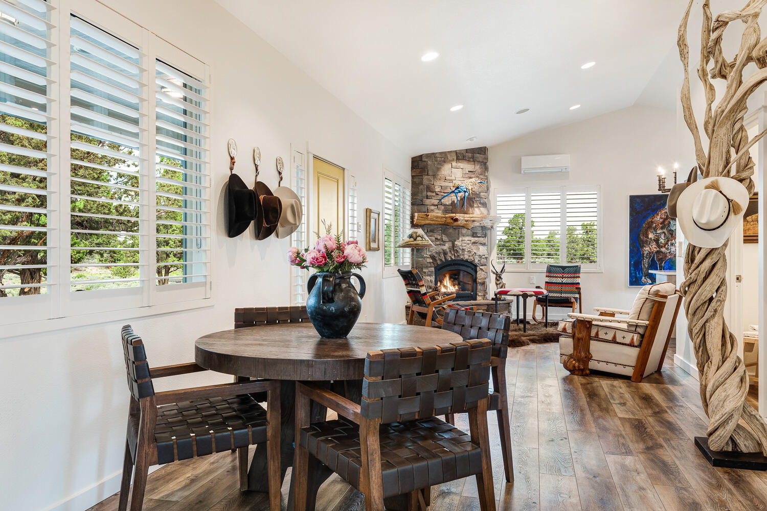 25025 Horse Ridge Frontage Road