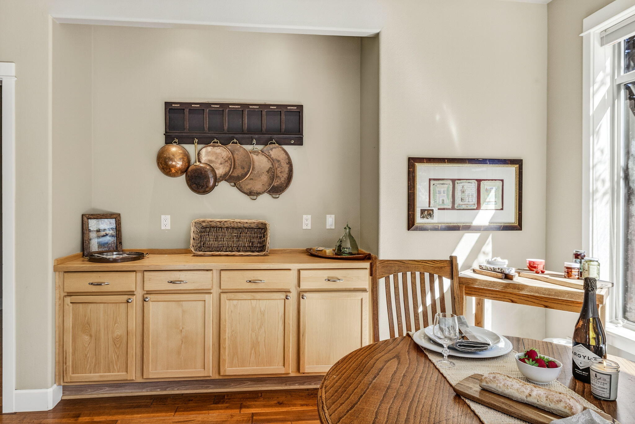 19601 Hollygrape Street