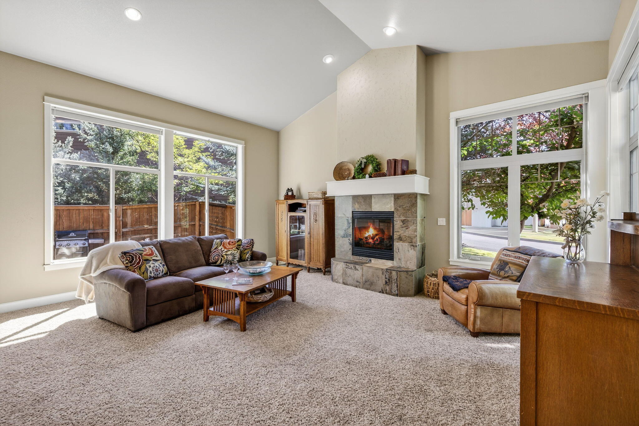 19601 Hollygrape Street