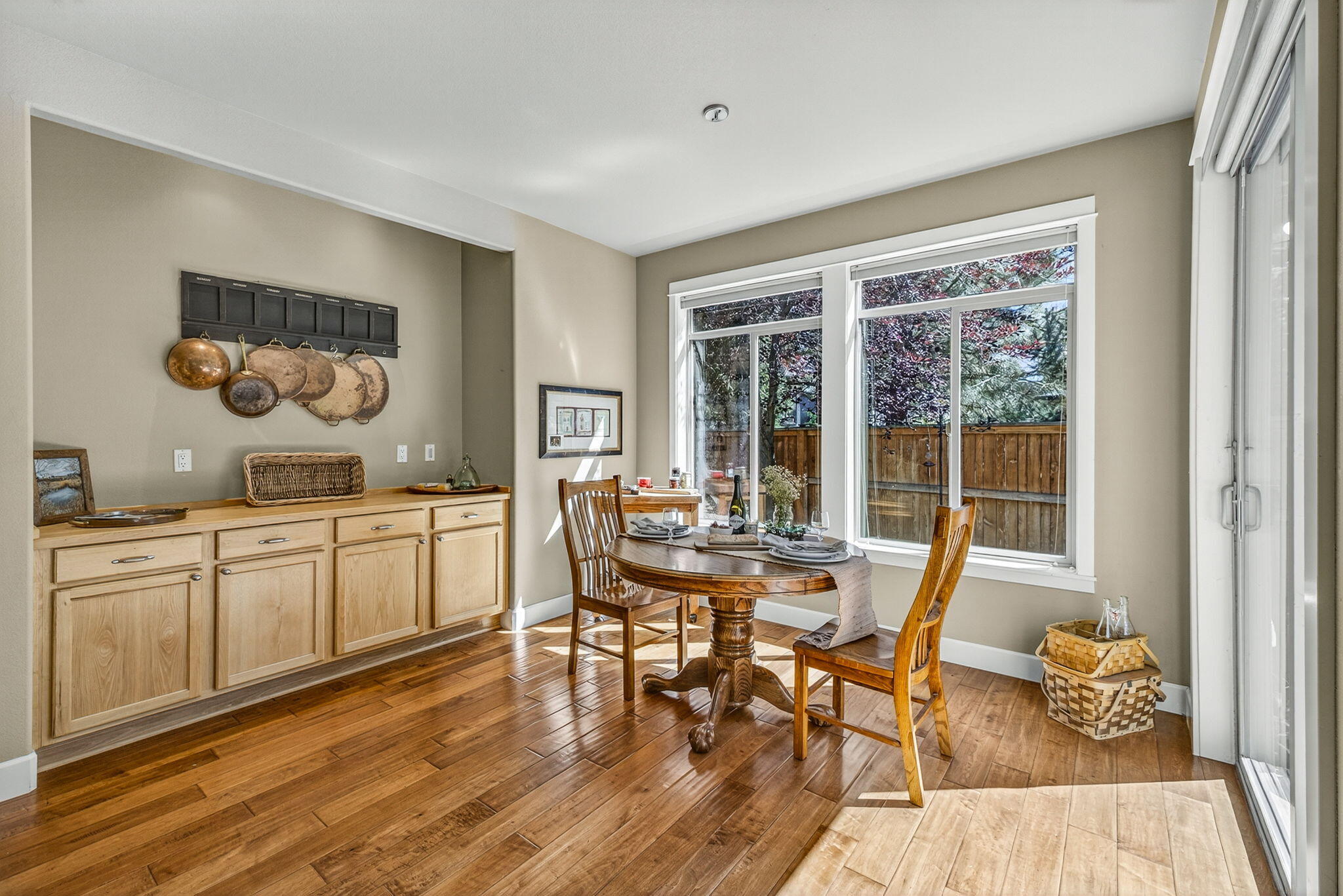 19601 Hollygrape Street