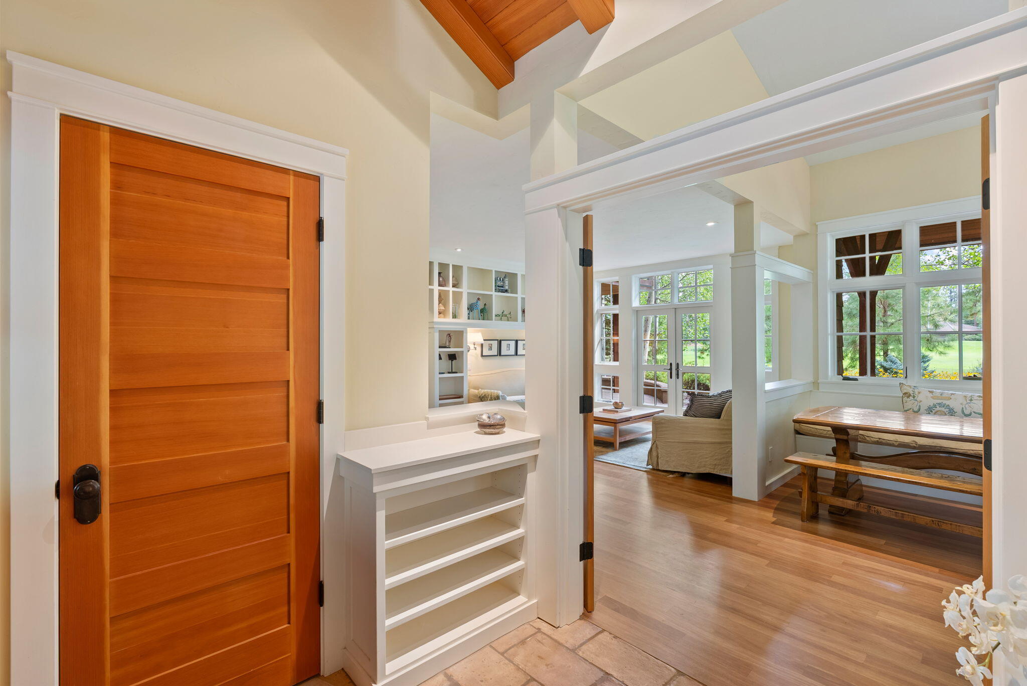 61709 Tam McArthur Loop