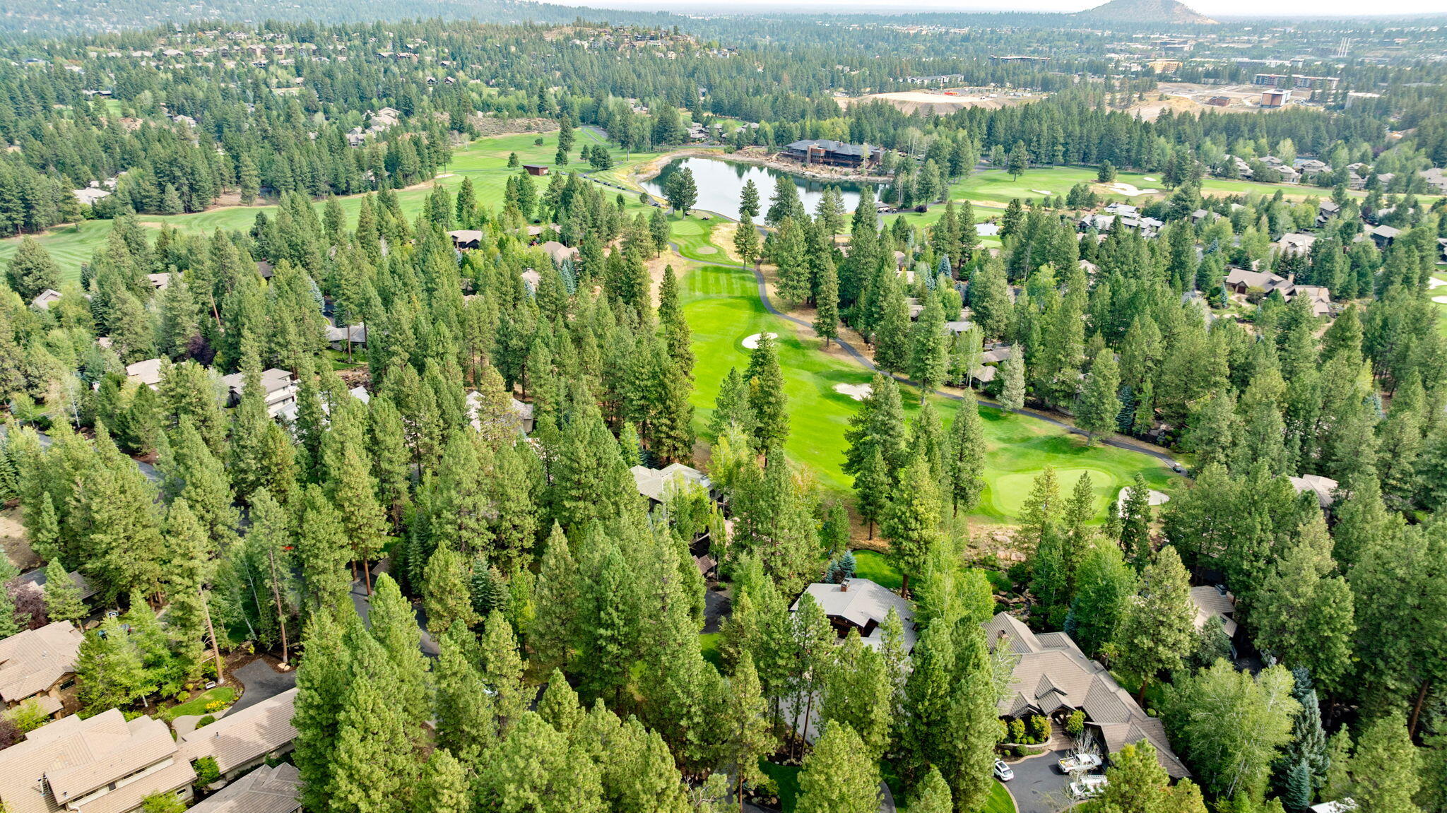 61709 Tam McArthur Loop