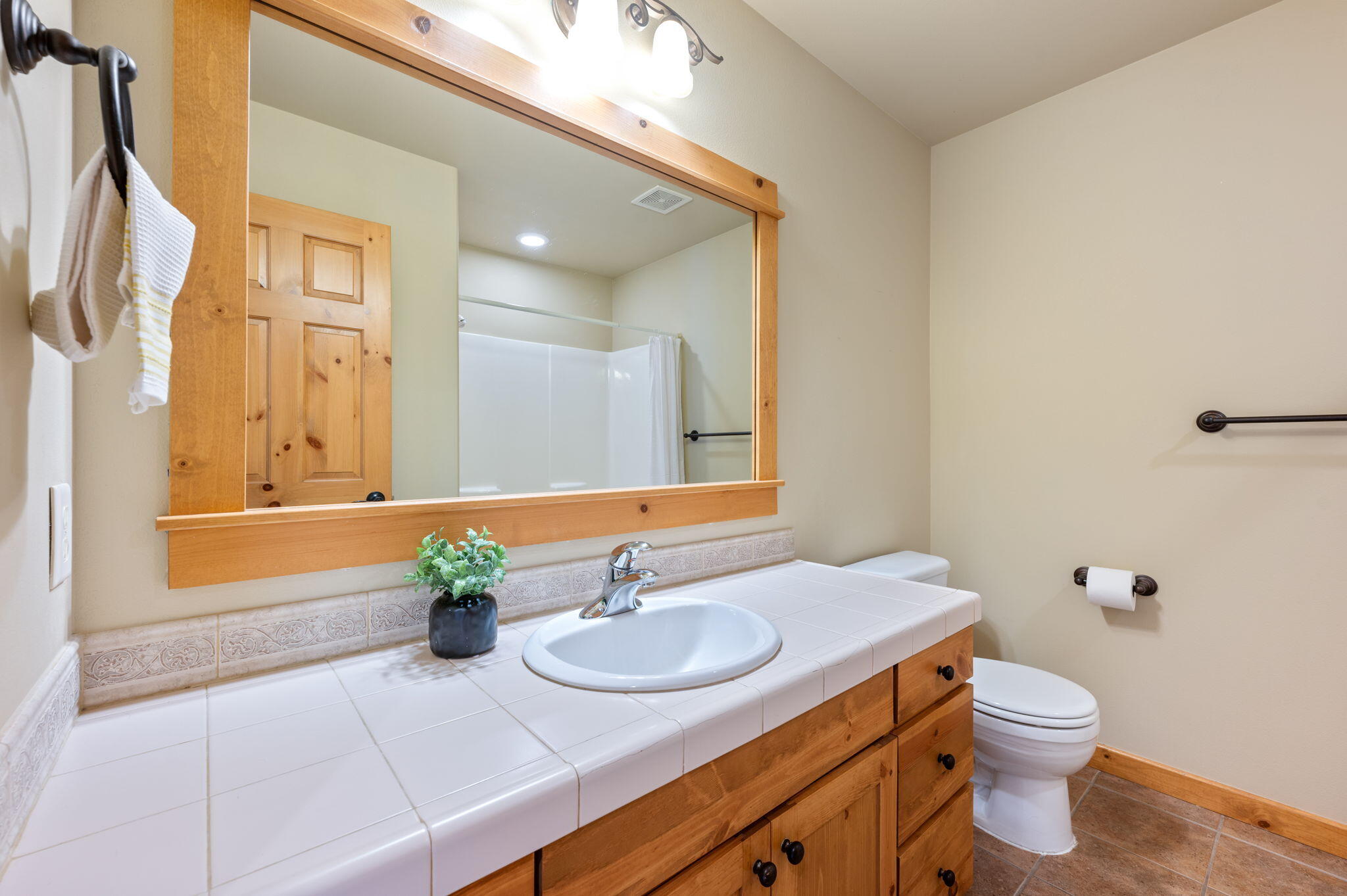 60940 Clearmeadow Court