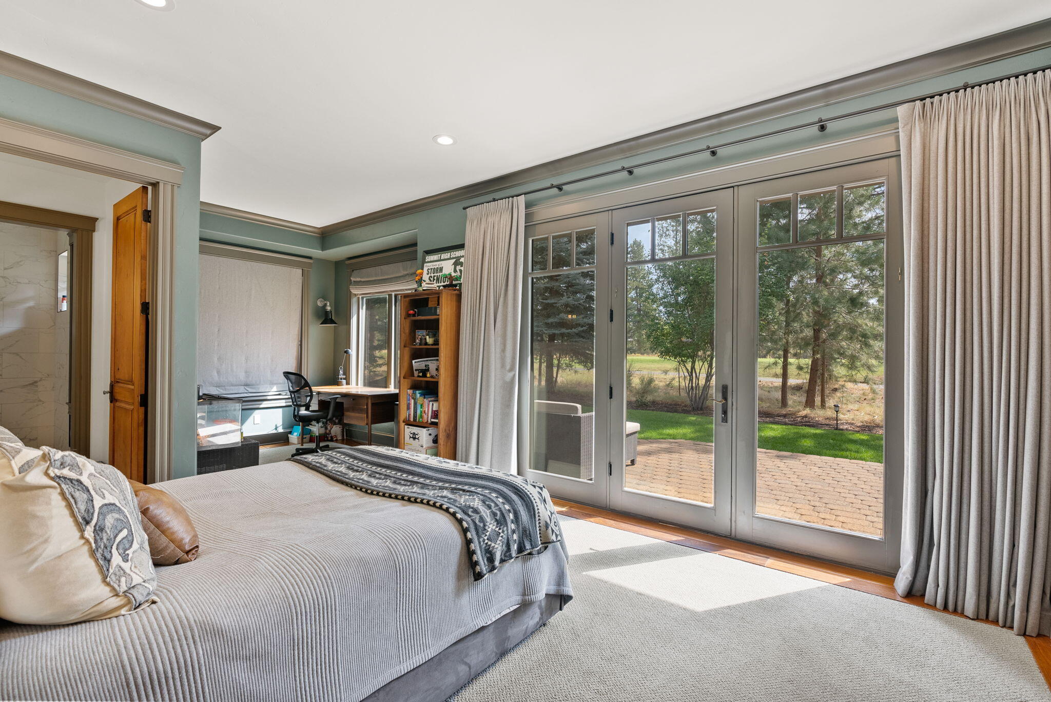 19375 Cayuse Crater Court