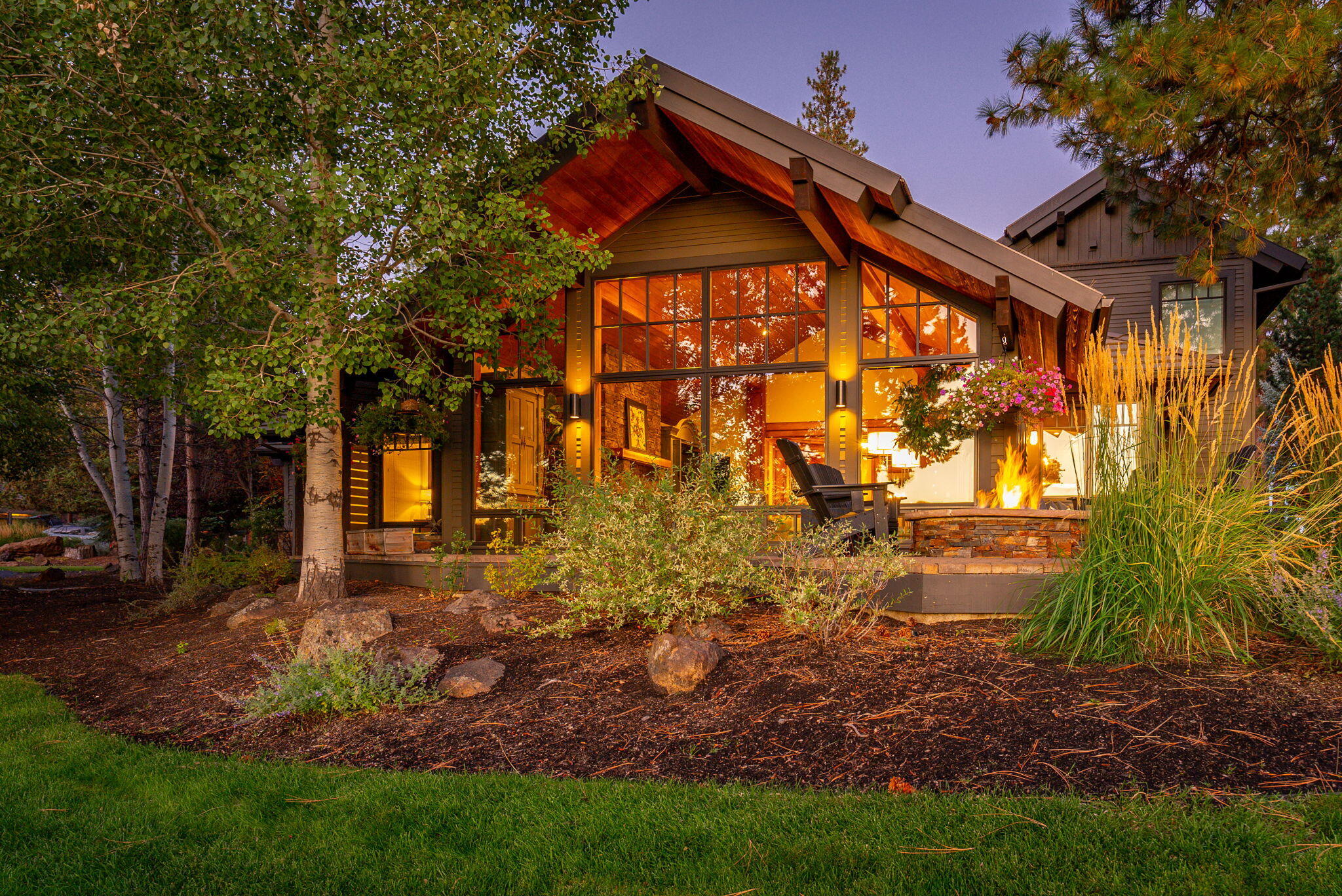 19375 Cayuse Crater Court