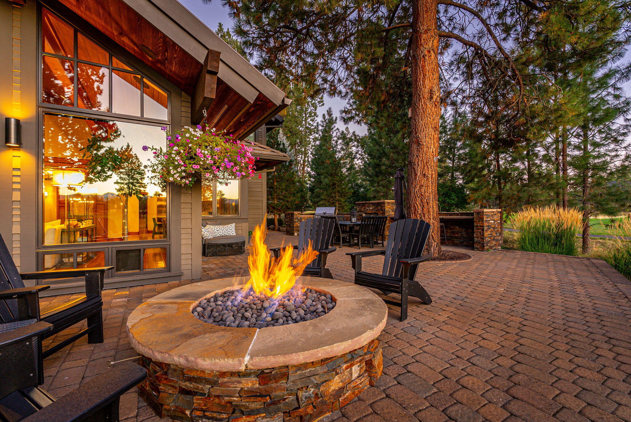 19375 Cayuse Crater Court