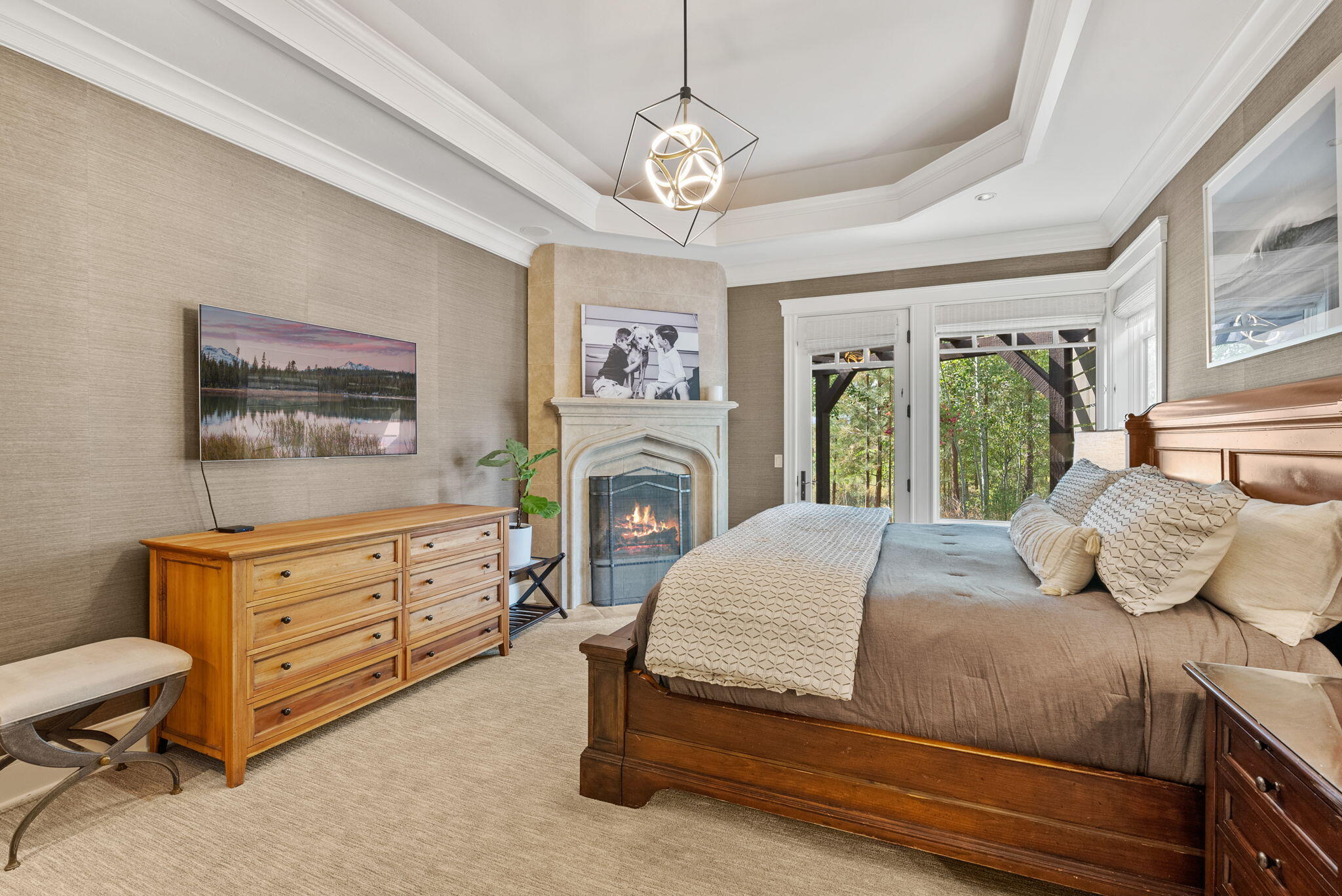 19375 Cayuse Crater Court