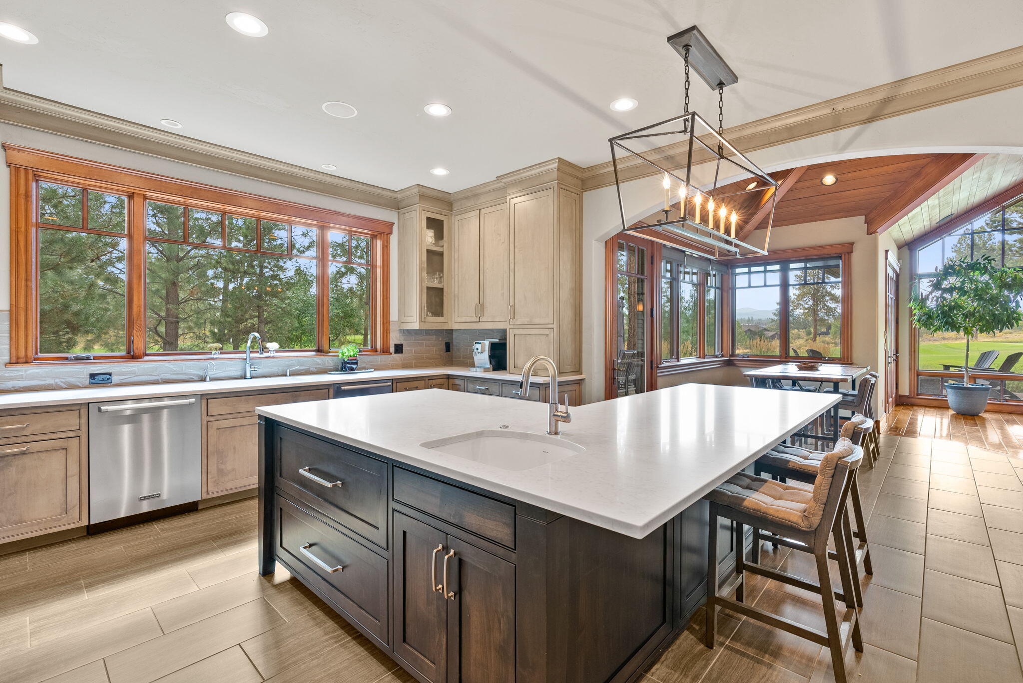 19375 Cayuse Crater Court