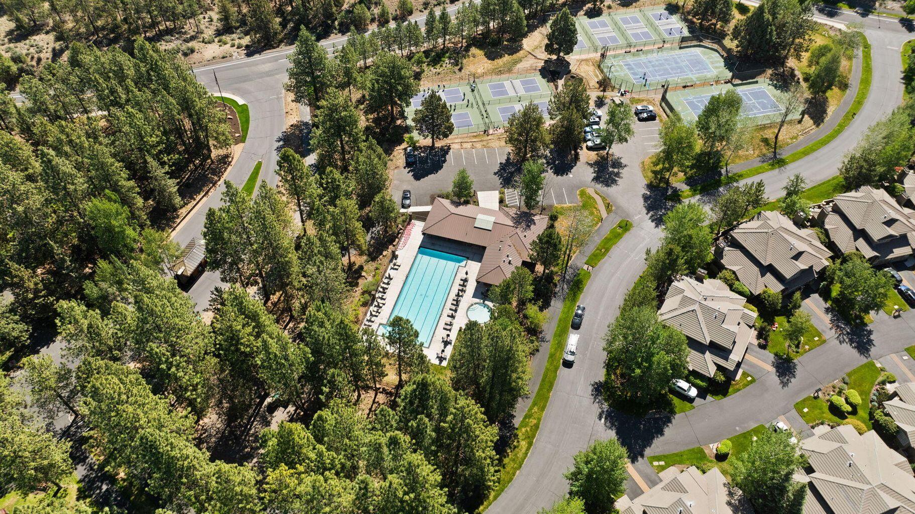 19375 Cayuse Crater Court