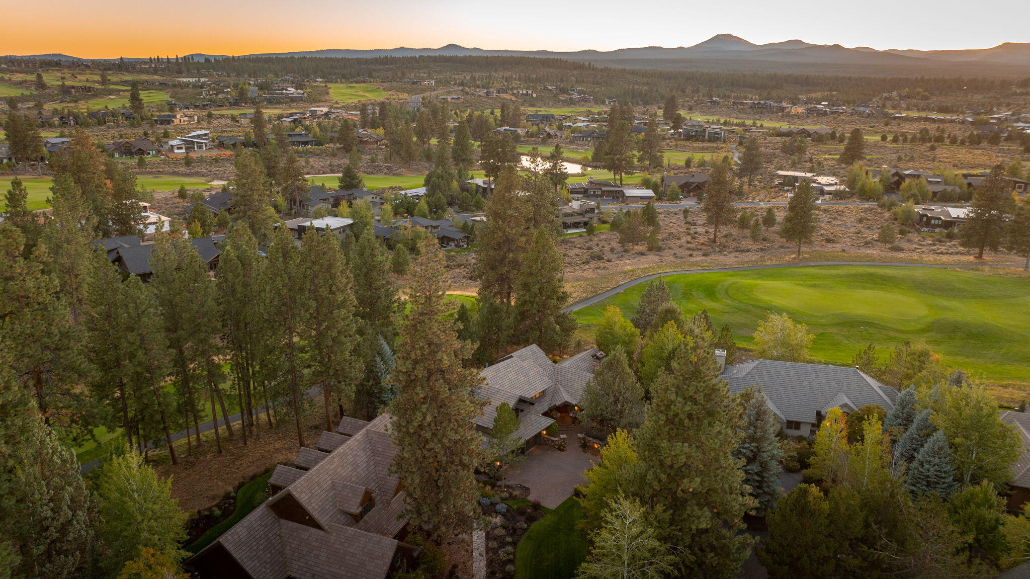 19375 Cayuse Crater Court