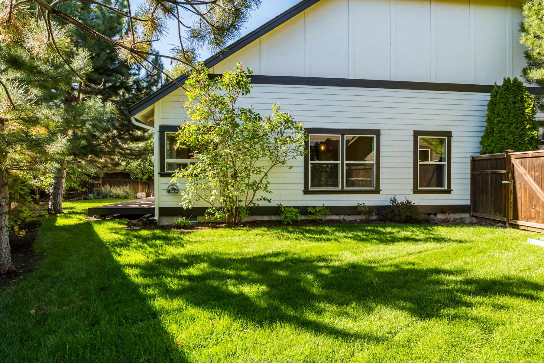 2324 NE Halston Court