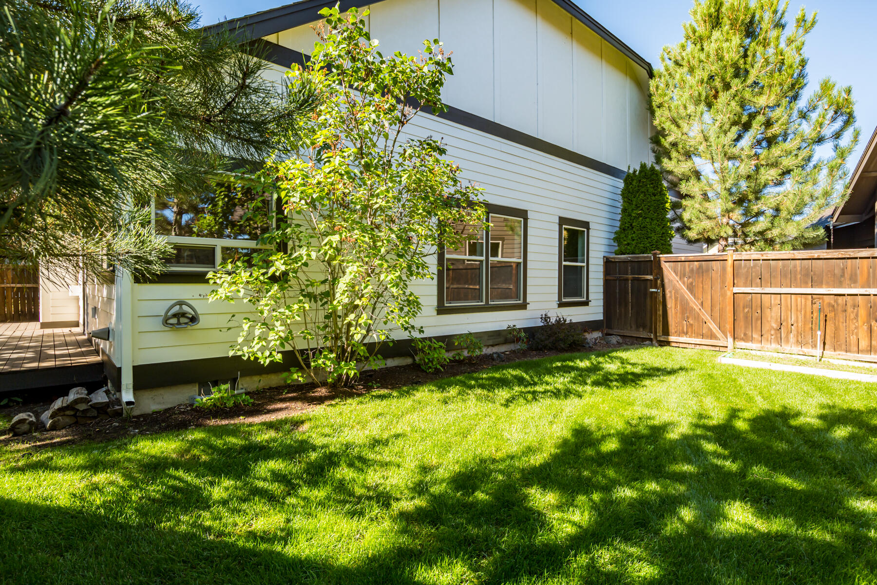 2324 NE Halston Court