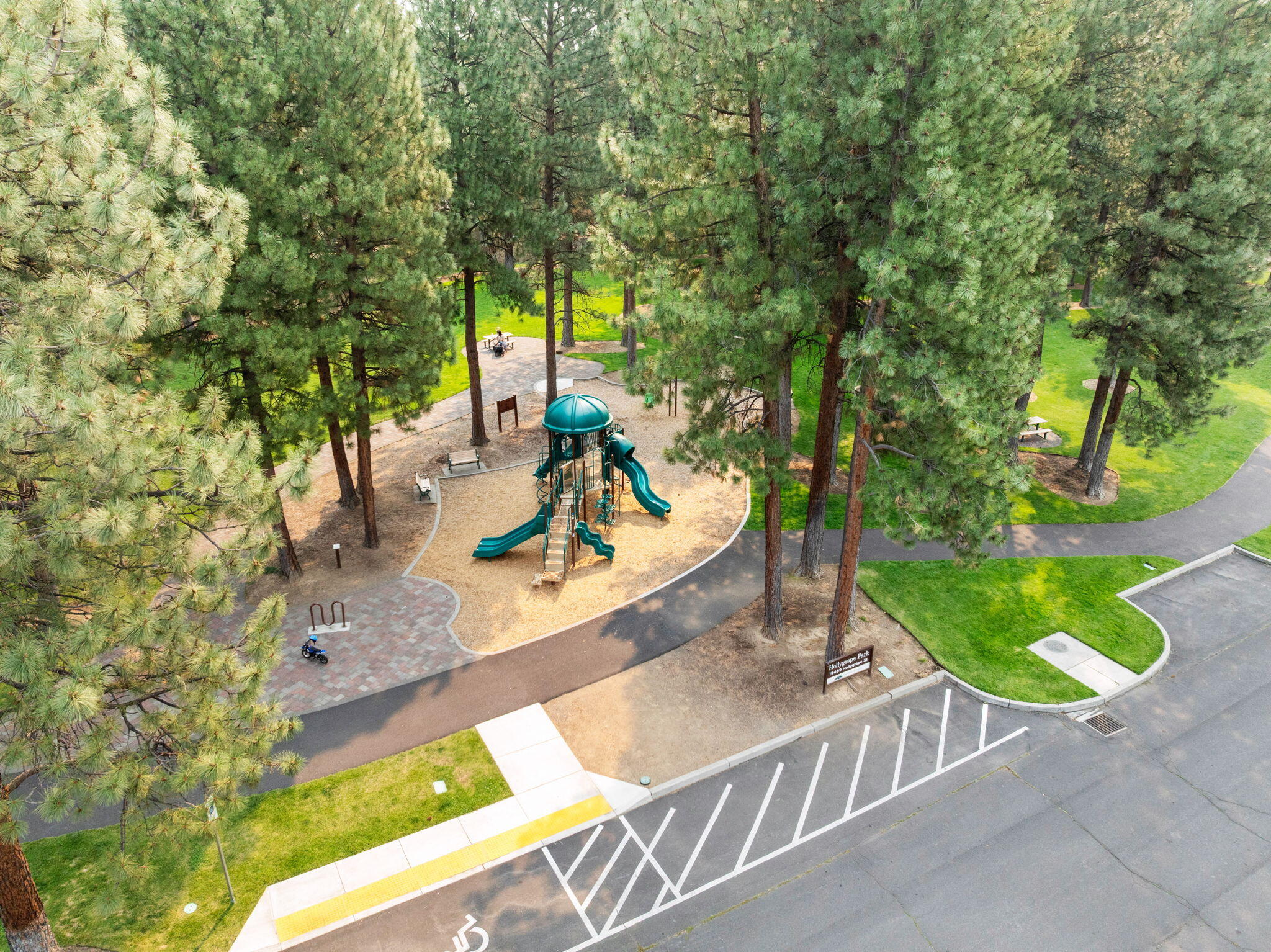 19545 Salmonberry Court