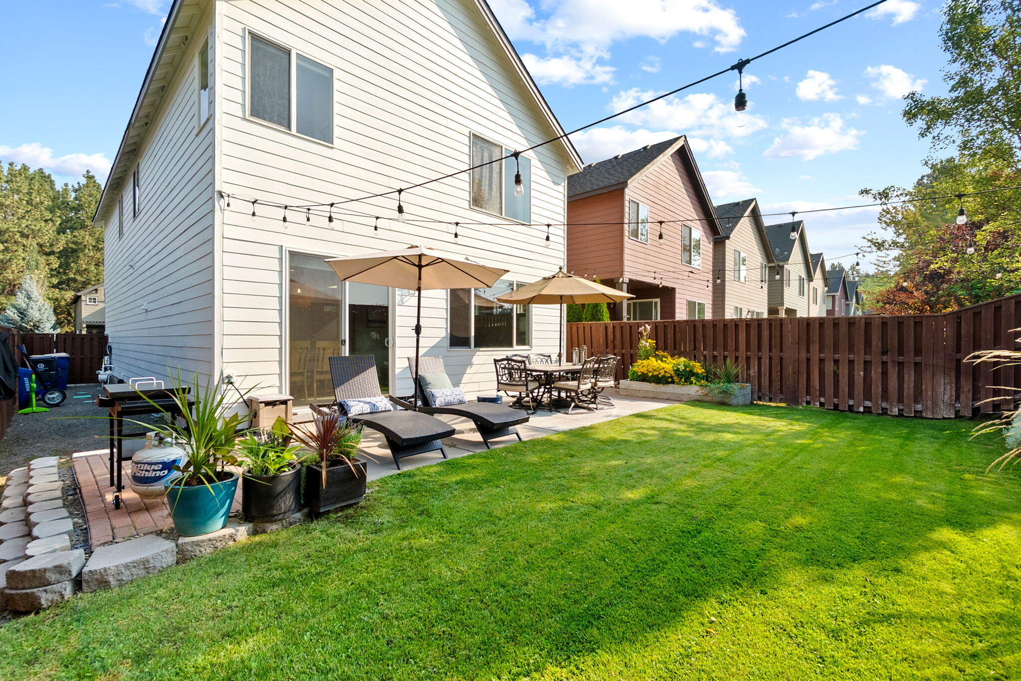 19545 Salmonberry Court