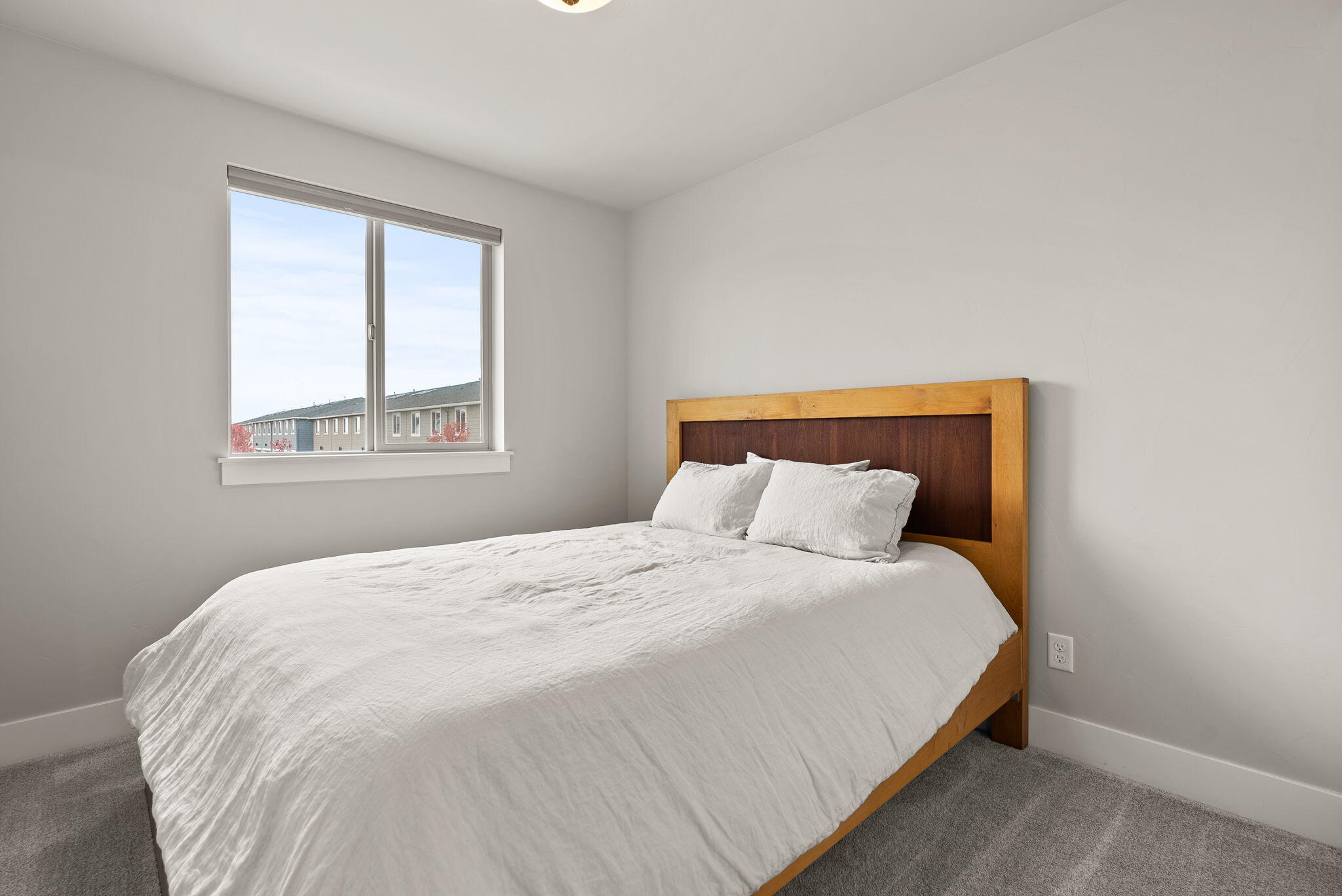 3710 NE Petrosa Avenue, Bend