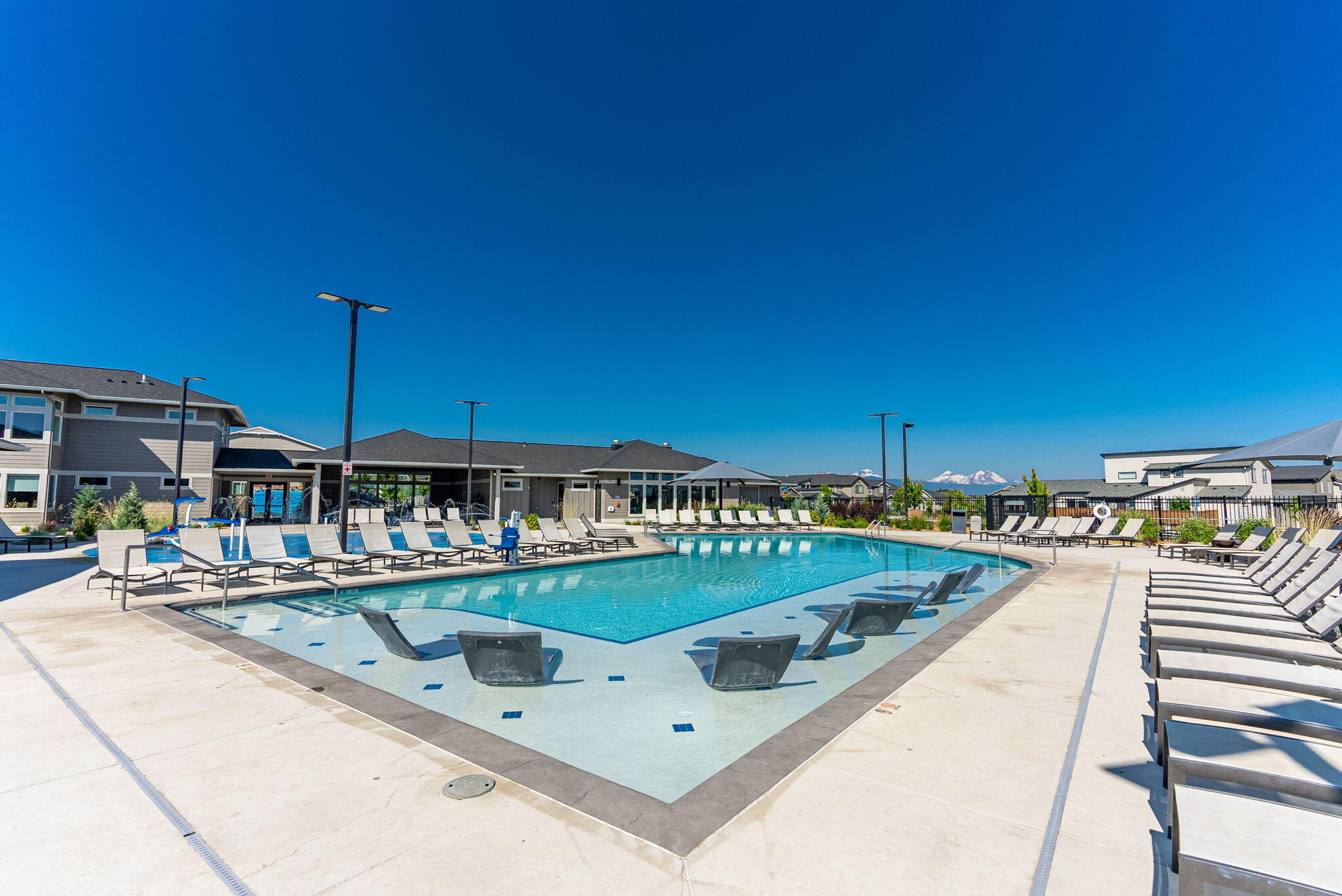 3710 NE Petrosa Avenue, Bend