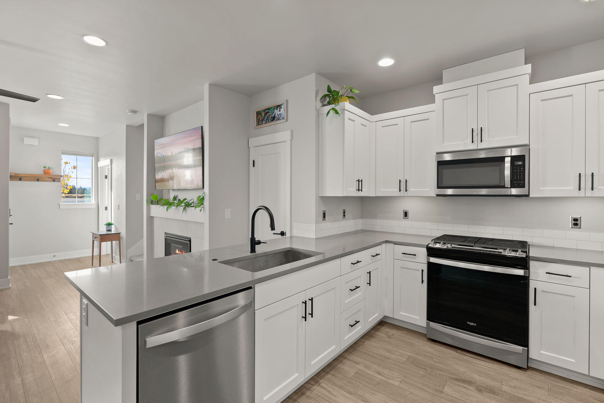 3710 NE Petrosa Avenue, Bend