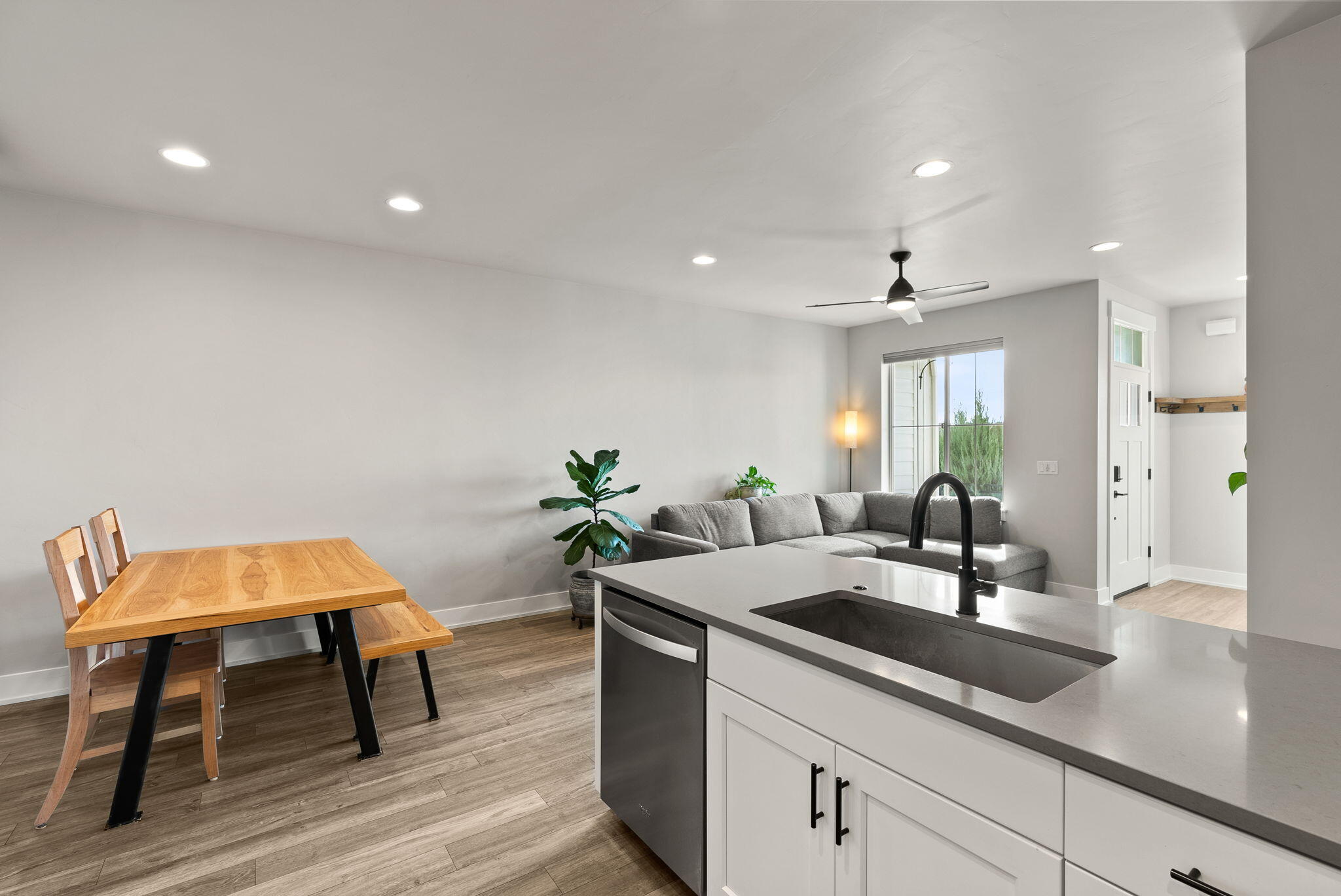 3710 NE Petrosa Avenue, Bend