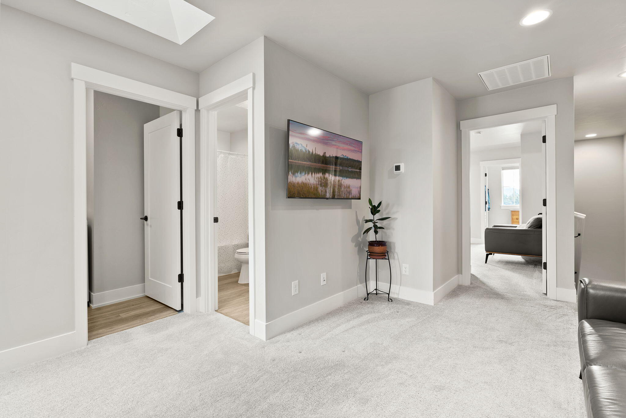 3710 NE Petrosa Avenue, Bend